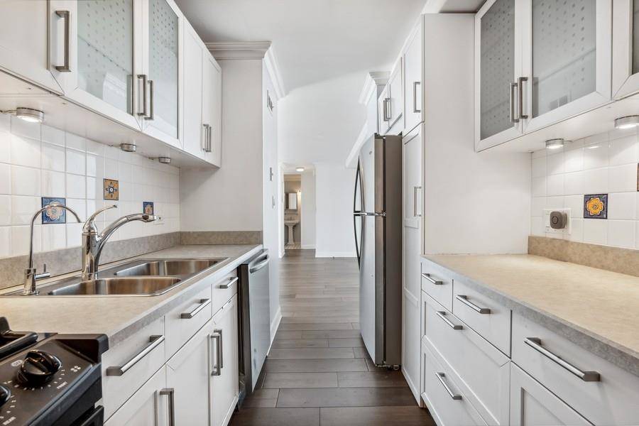 Guttenberg, NJ 07093,7004 BLVD EAST  #9M