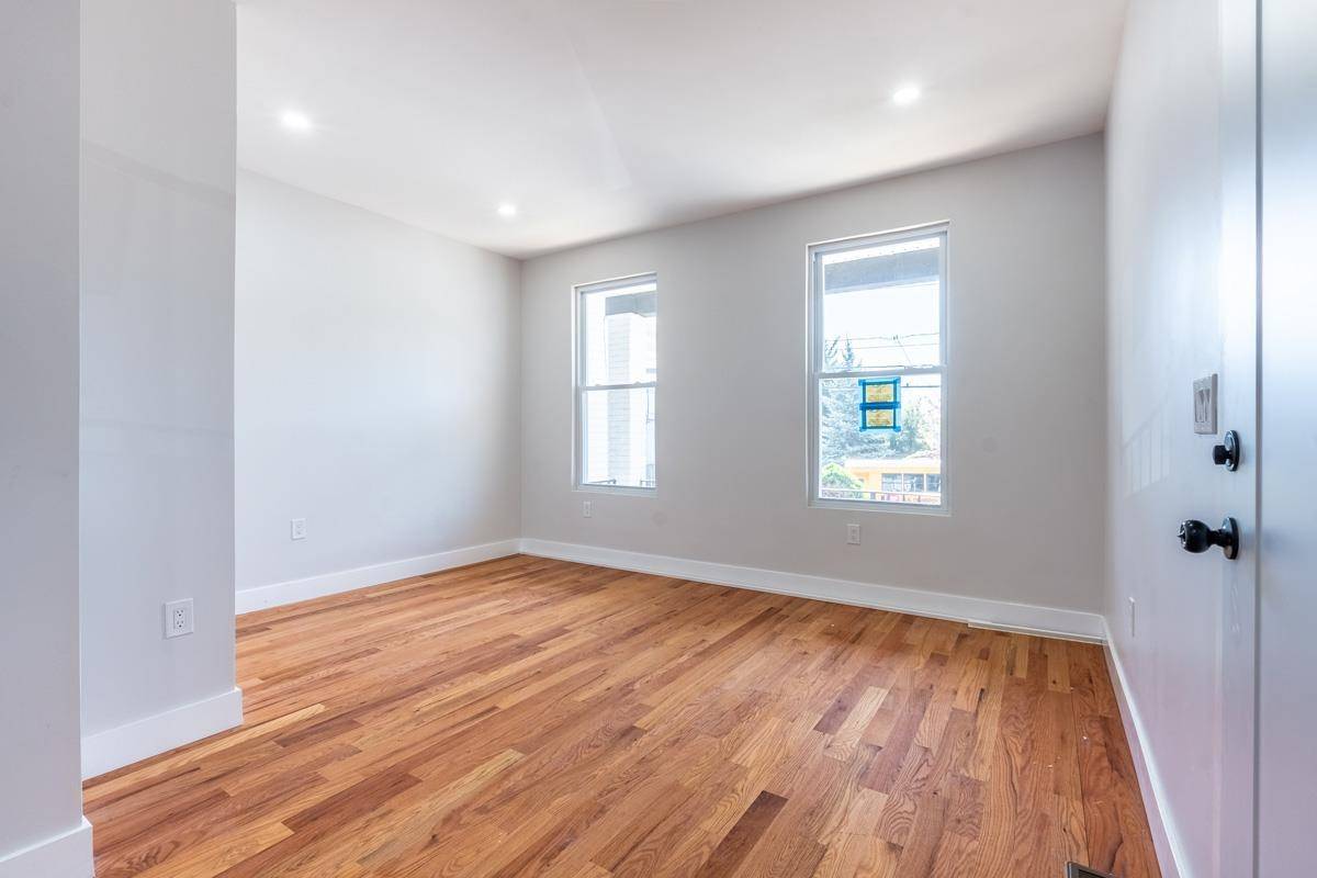 Bayonne, NJ 07002,157 PROSPECT AVE