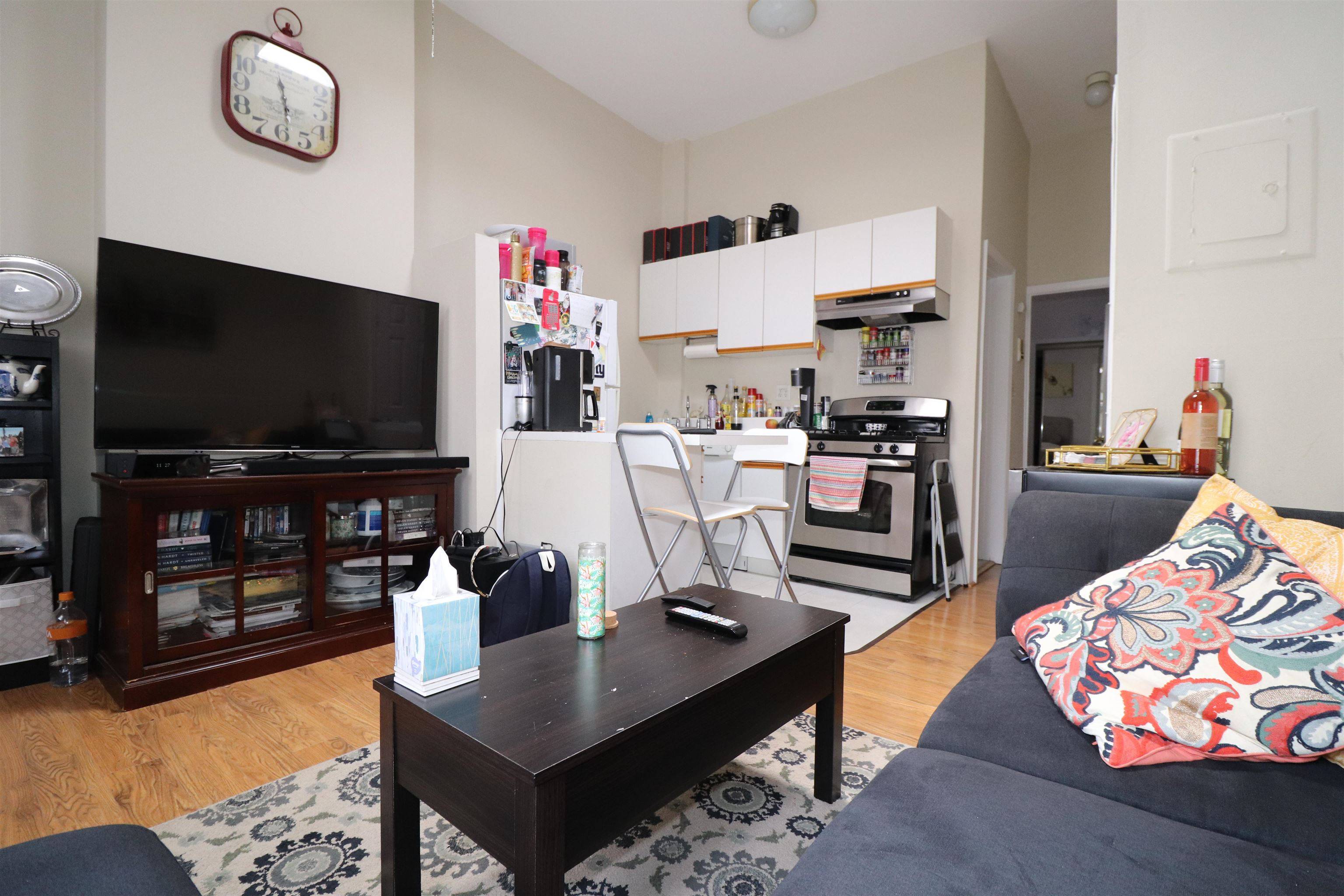 Hoboken, NJ 07030,308 8TH ST  #2