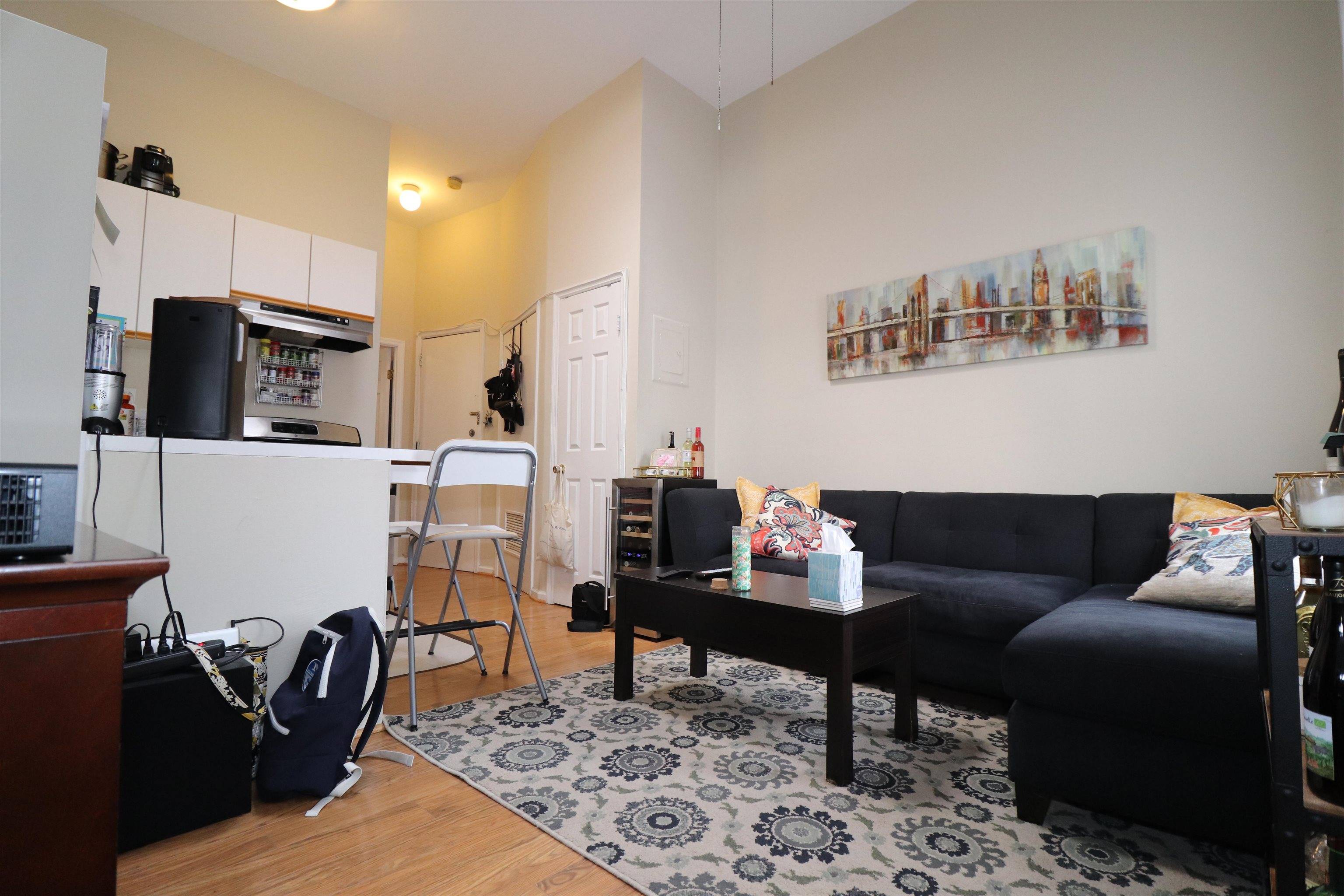 Hoboken, NJ 07030,308 8TH ST  #2