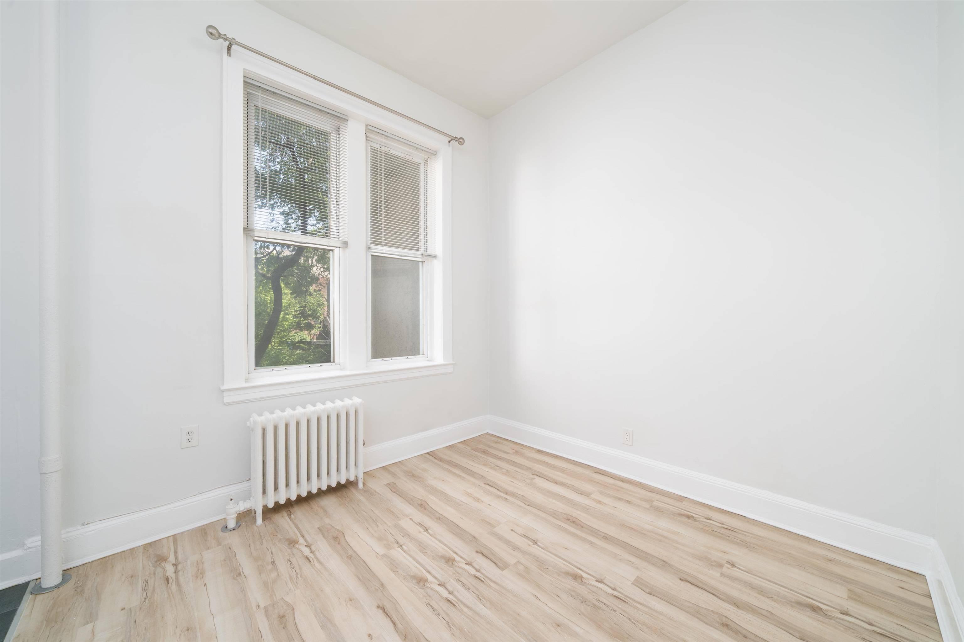 Hoboken, NJ 07030,160 2ND ST  #2