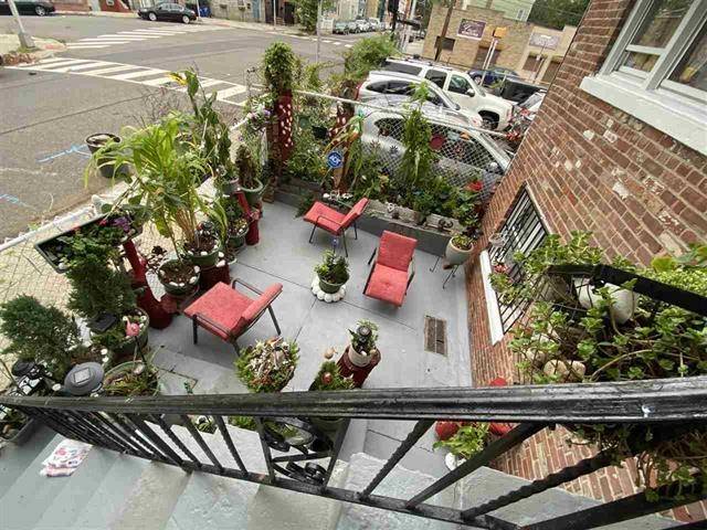 Jc Greenville, NJ 07305,28 MCADOO AVE  #2