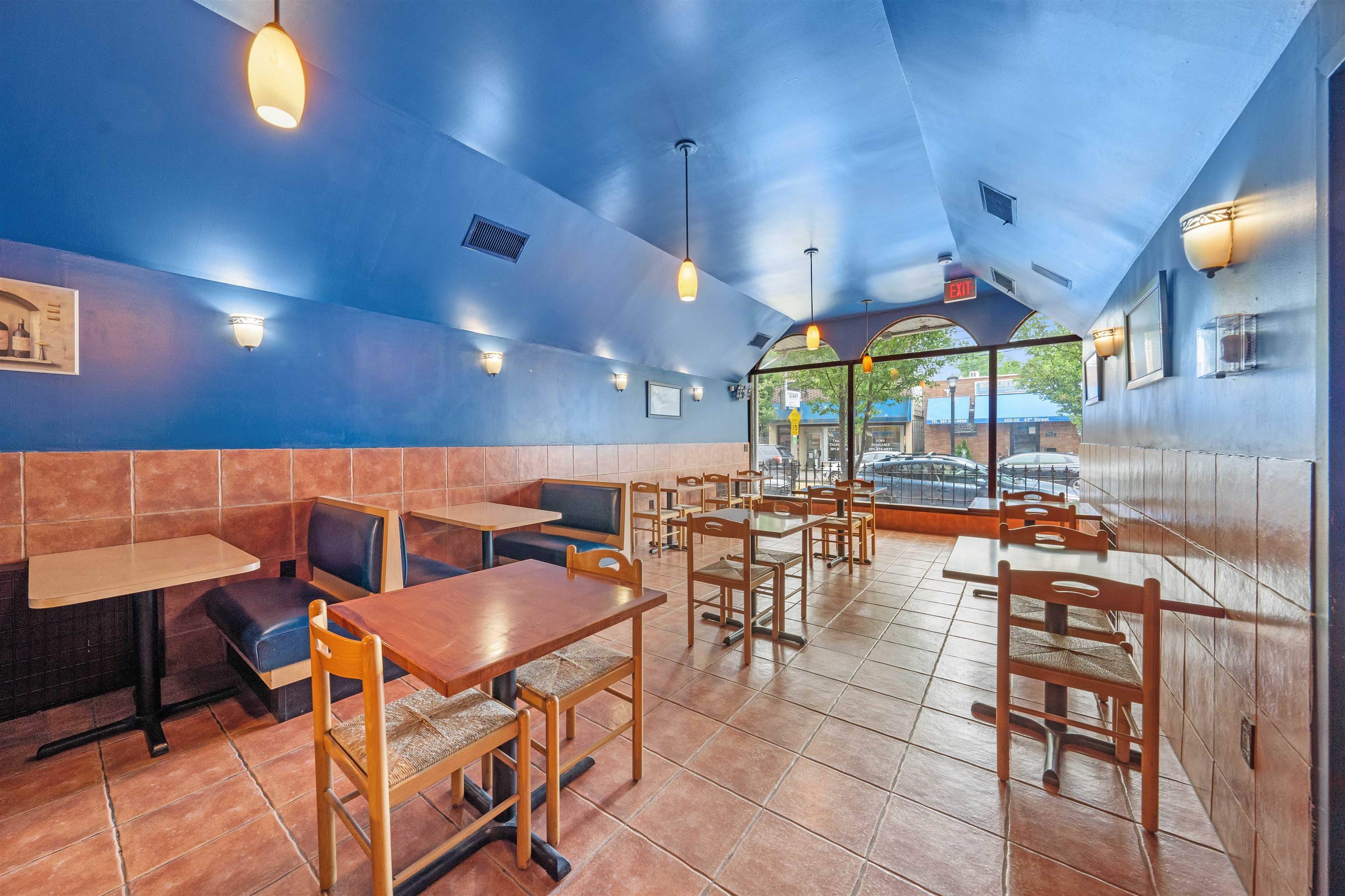 Union City, NJ 07087,403 43RD ST