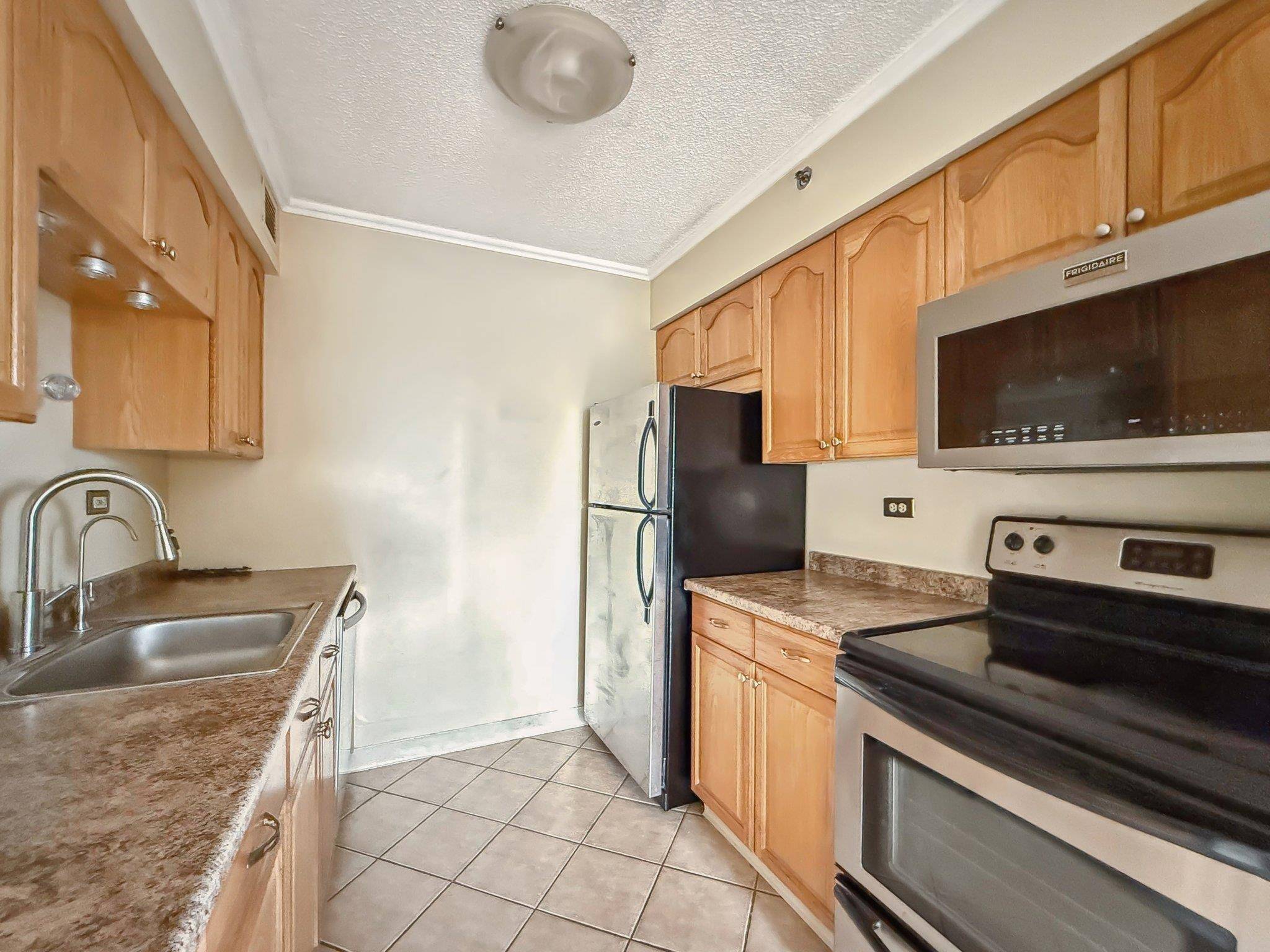 Little Falls, NJ 07424,300 MAIN ST  #501