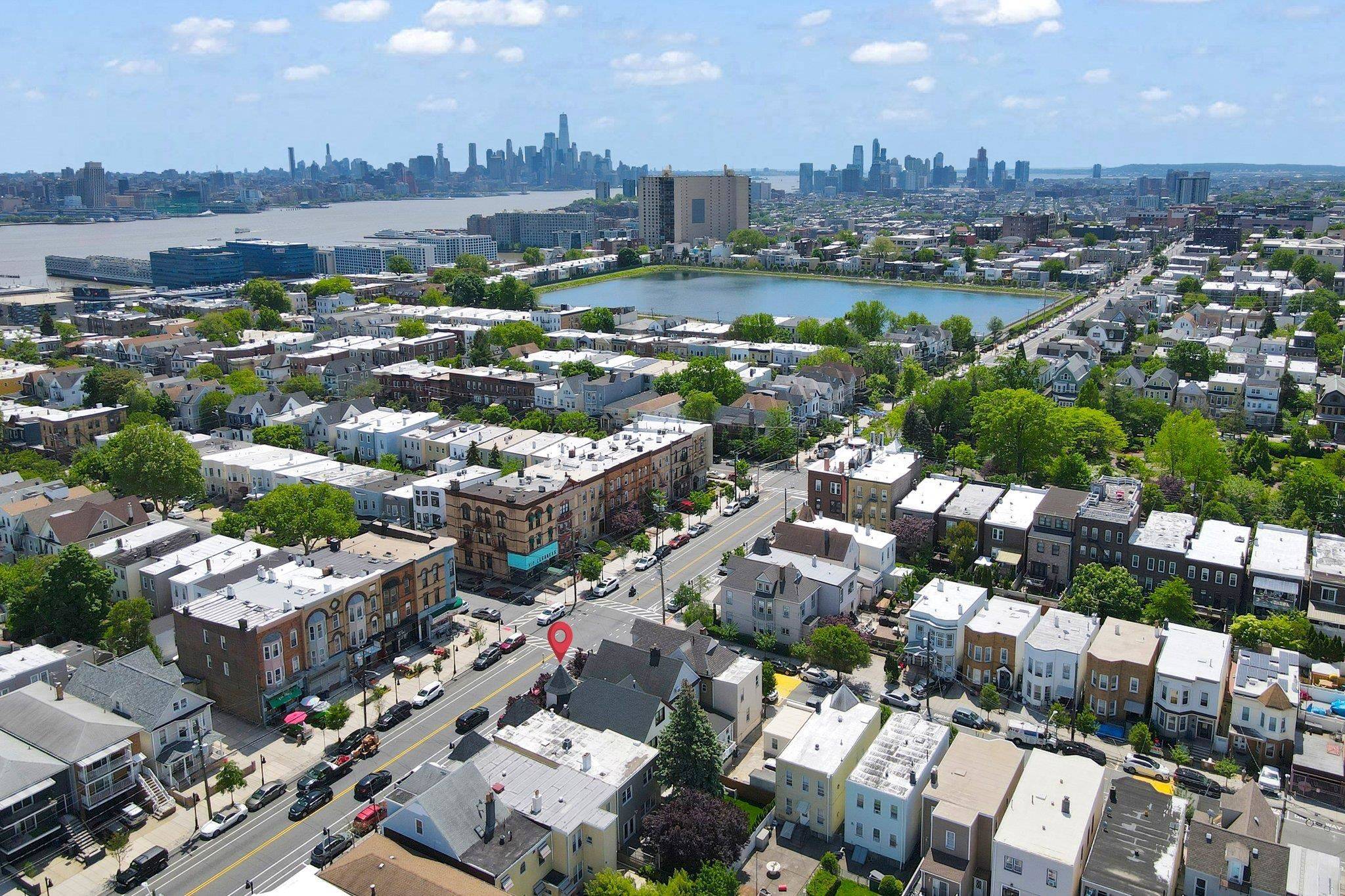 Union City, NJ 07087,2505 PALISADE AVE