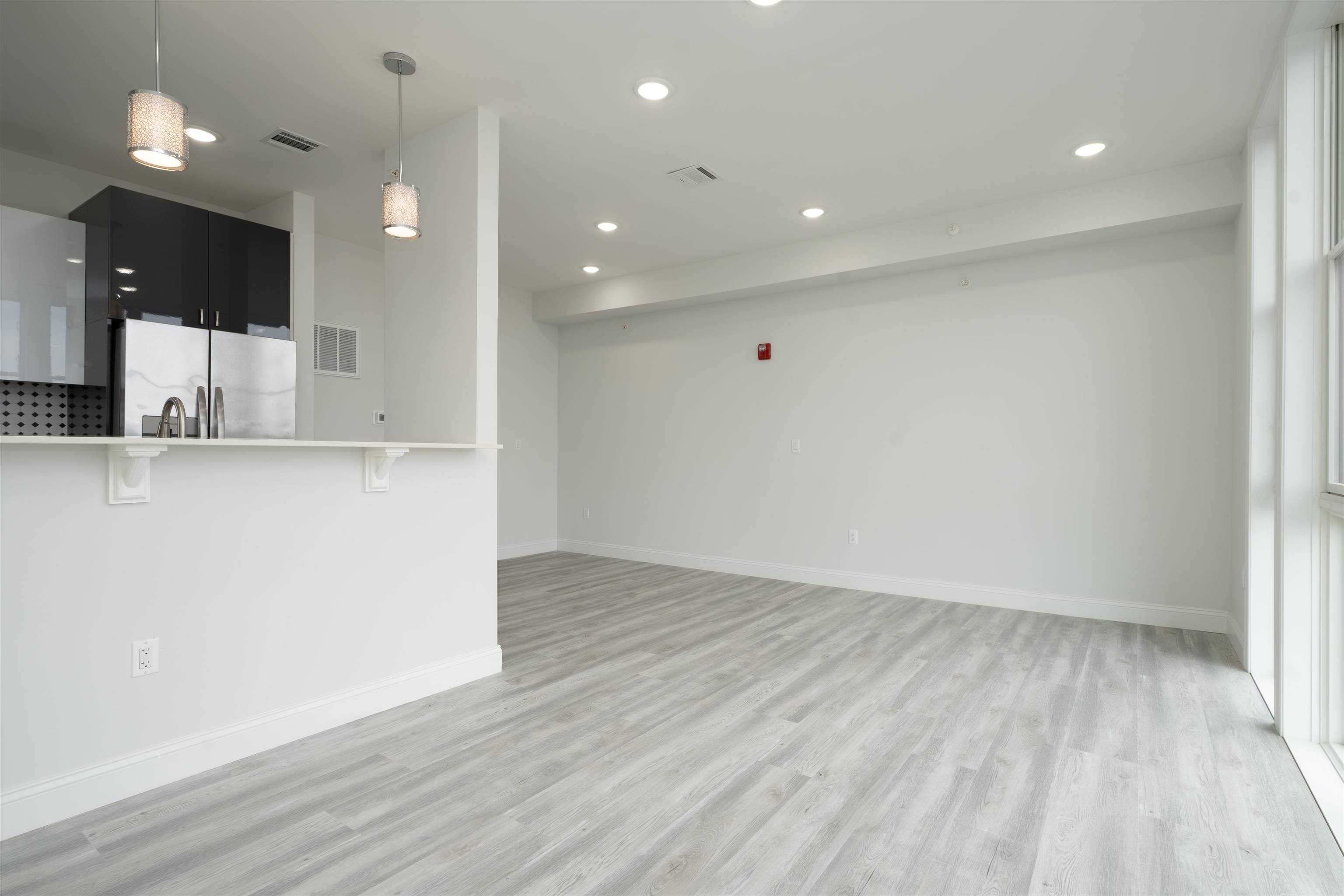 Jc West Bergen, NJ 07305,144 BERGEN AVE  #4D