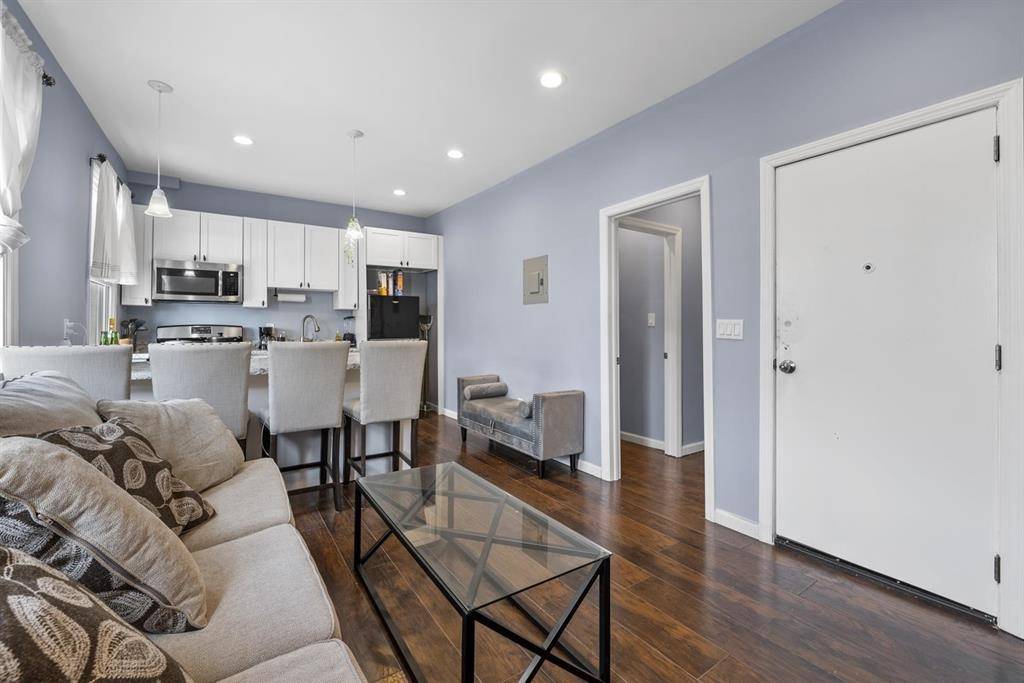 Union City, NJ 07087,705 8TH ST