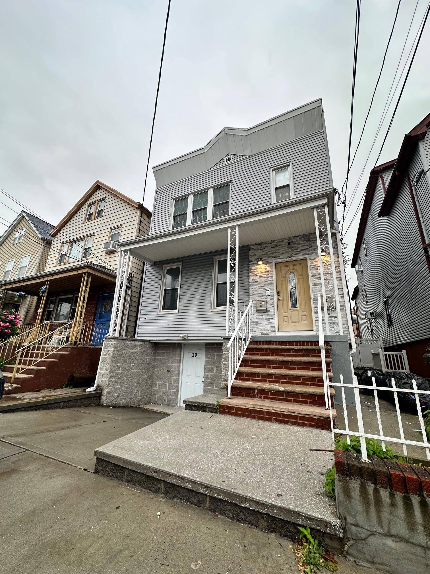 Bayonne, NJ 07002,29 WEST 26TH ST
