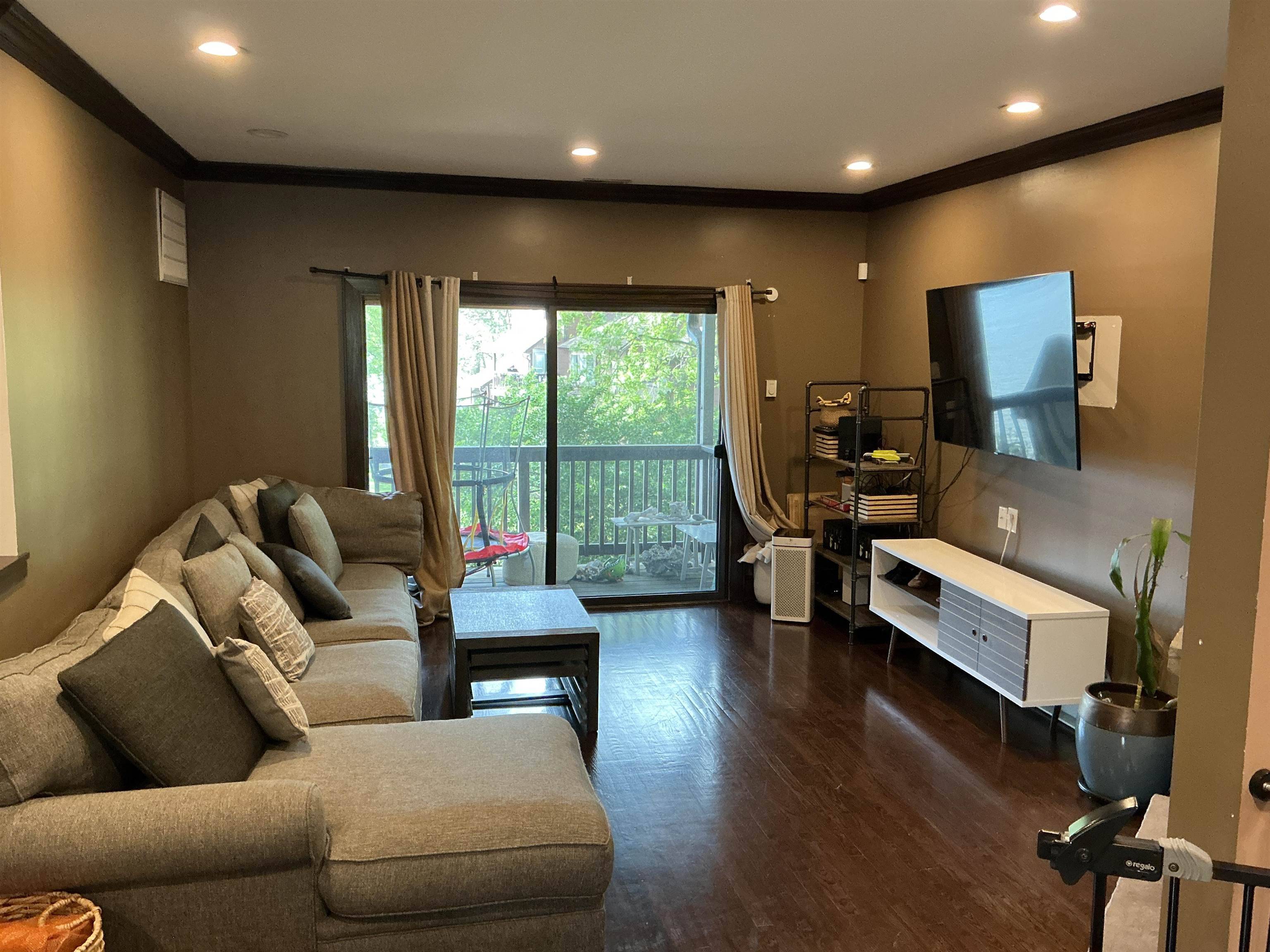 Secaucus, NJ 07094,308 SEA ISLE KEY  #308