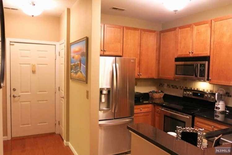 West New York, NJ 07093,26 AVENUE AT PORT IMPERIAL  #316