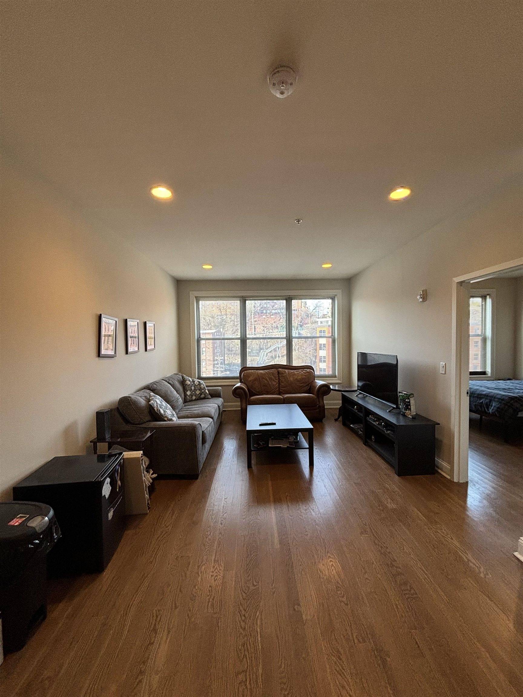 Hoboken, NJ 07030,100 MARSHALL ST  #608