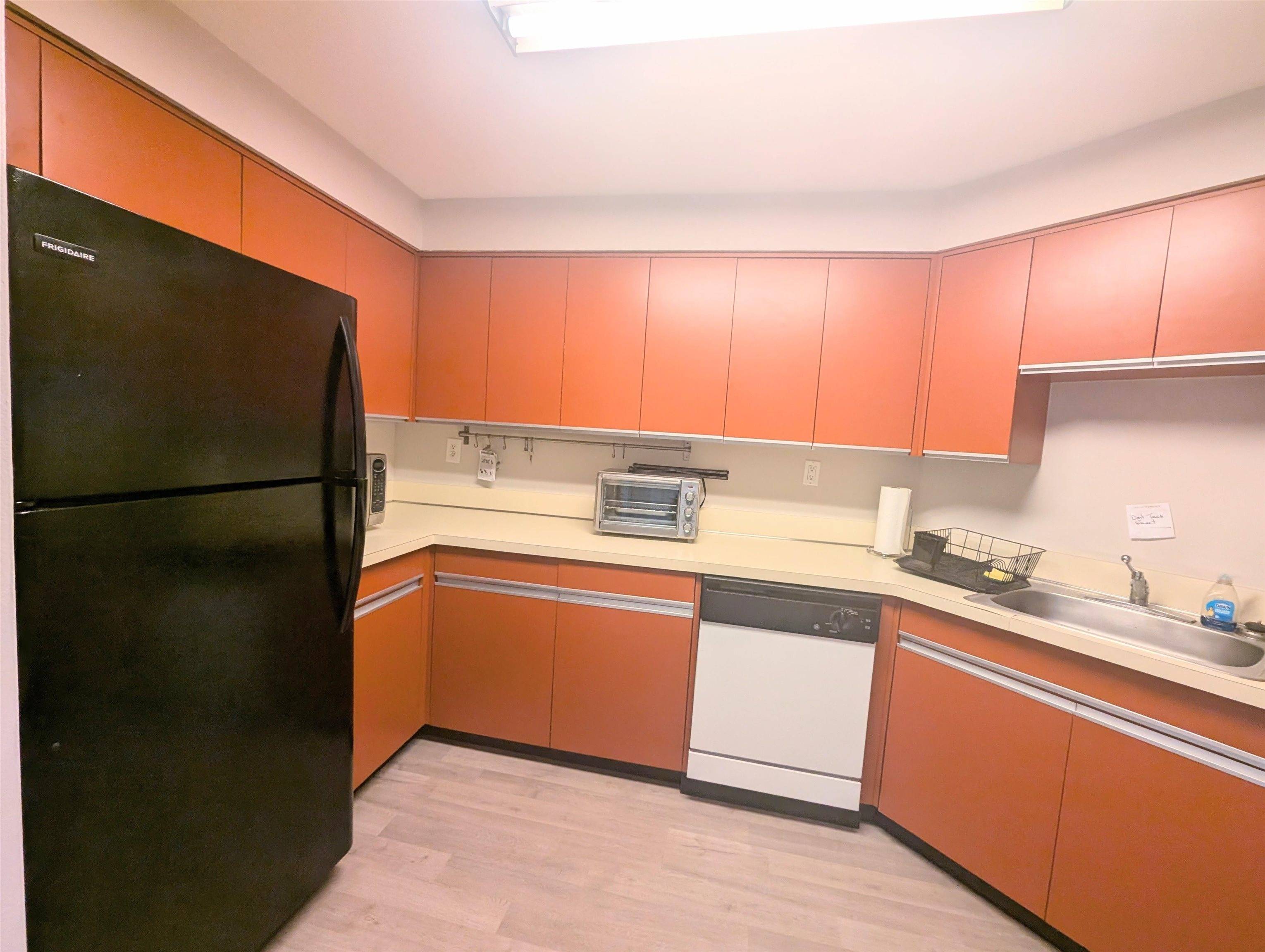 Secaucus, NJ 07094,1240 HARMON COVE TOWER  #1240
