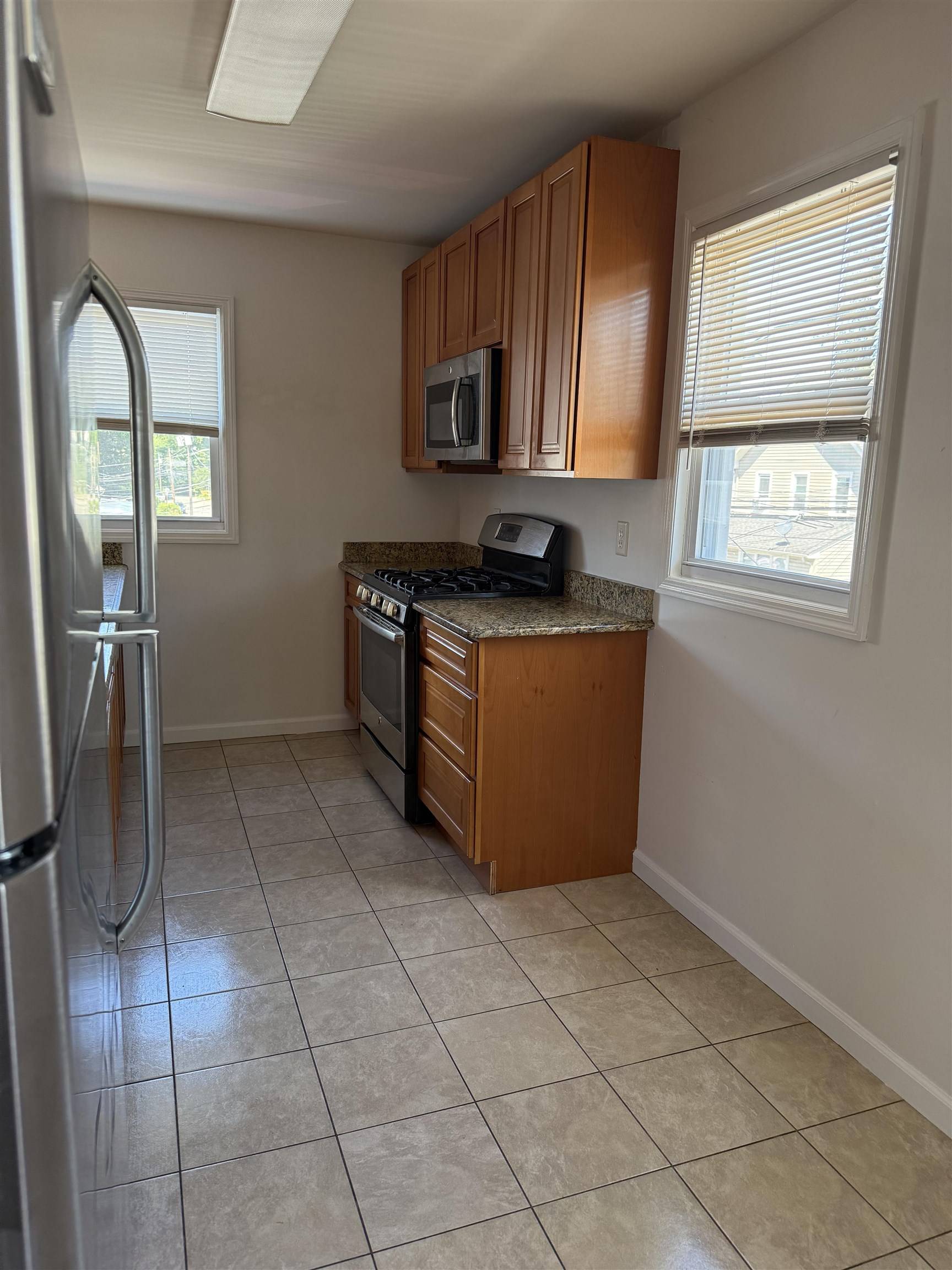 Bergenfield, NJ 07024,16-18 NORTH FRONT ST