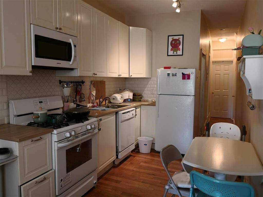 Hoboken, NJ 07030,126 MADISON ST  #3