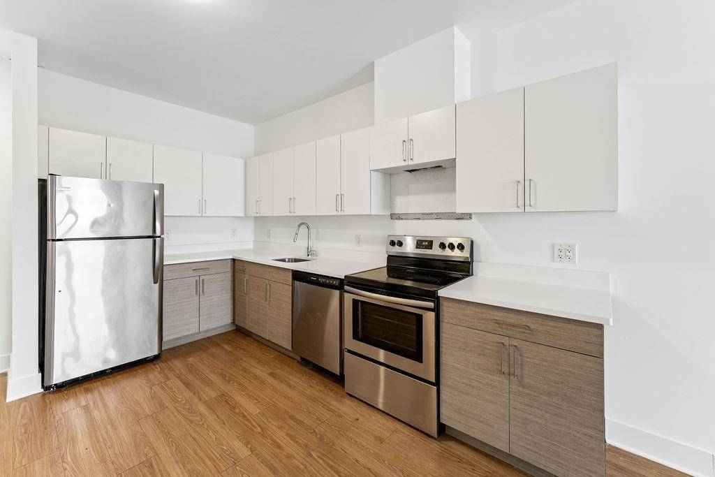 Jc West Bergen, NJ 07304,429 BERGEN AVE  #512