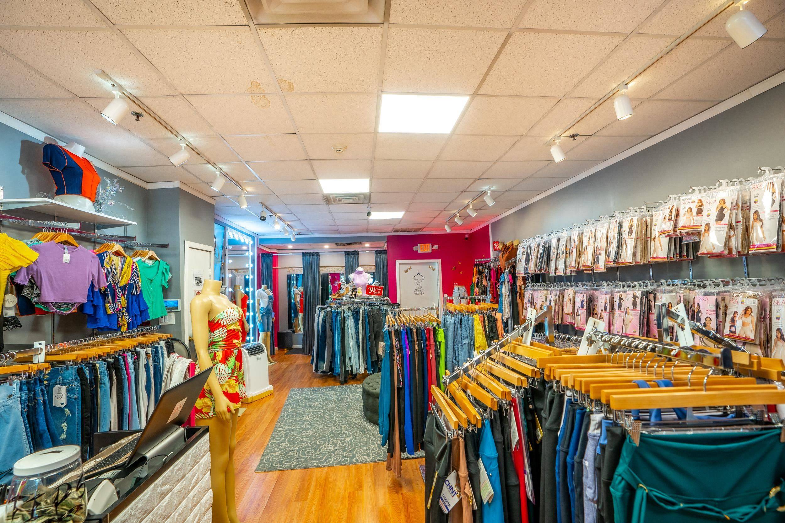 Union City, NJ 07087,3421 BERGENLINE AVE