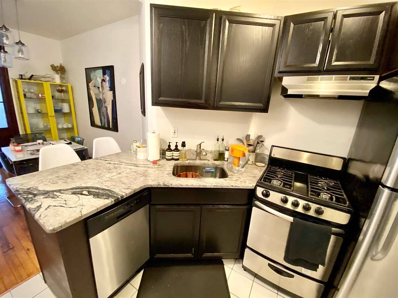 Jc Downtown, NJ 07302,206 7TH ST  #2L