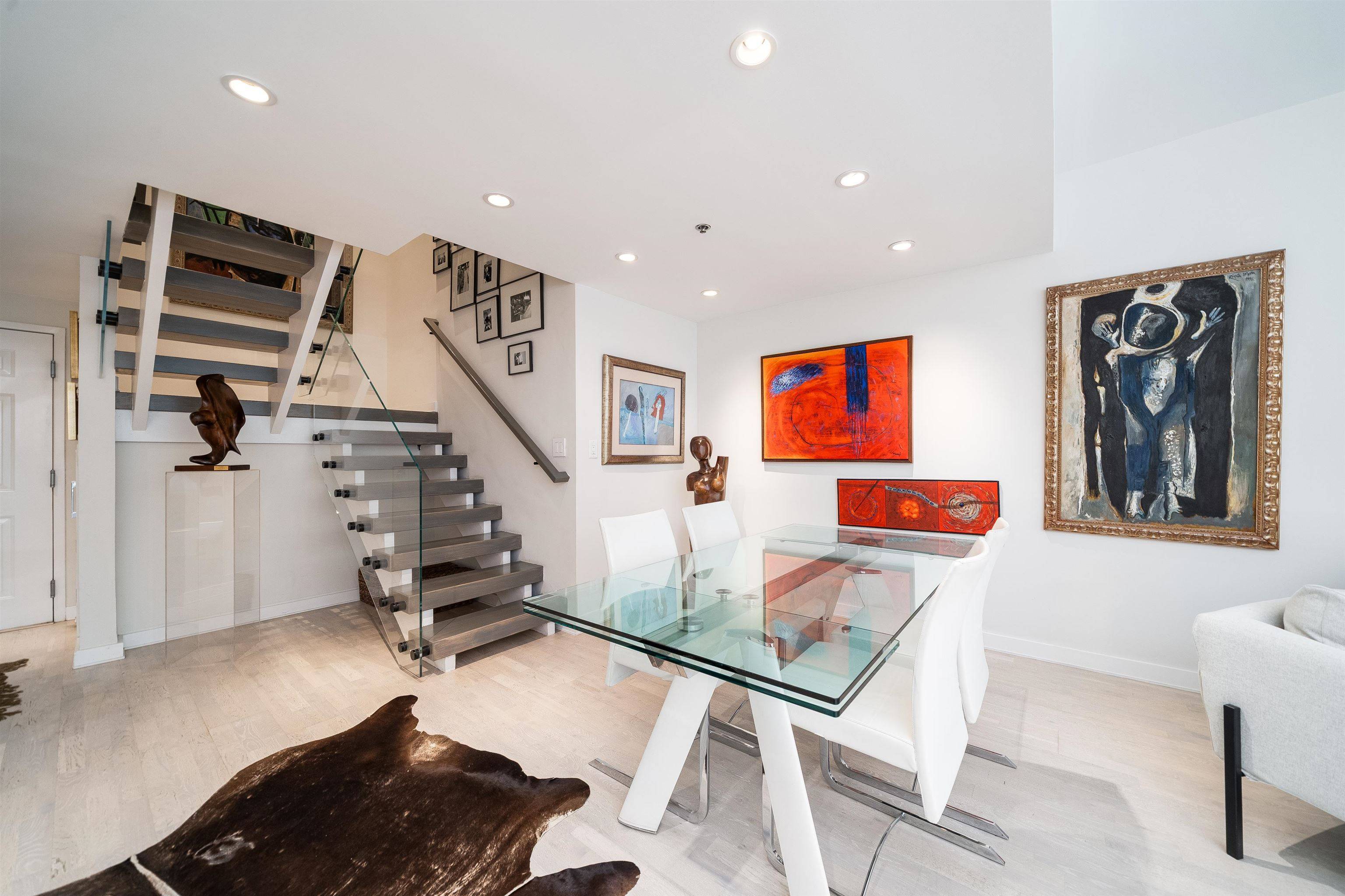 Hoboken, NJ 07030,2 CONSTITUTION CT  #103