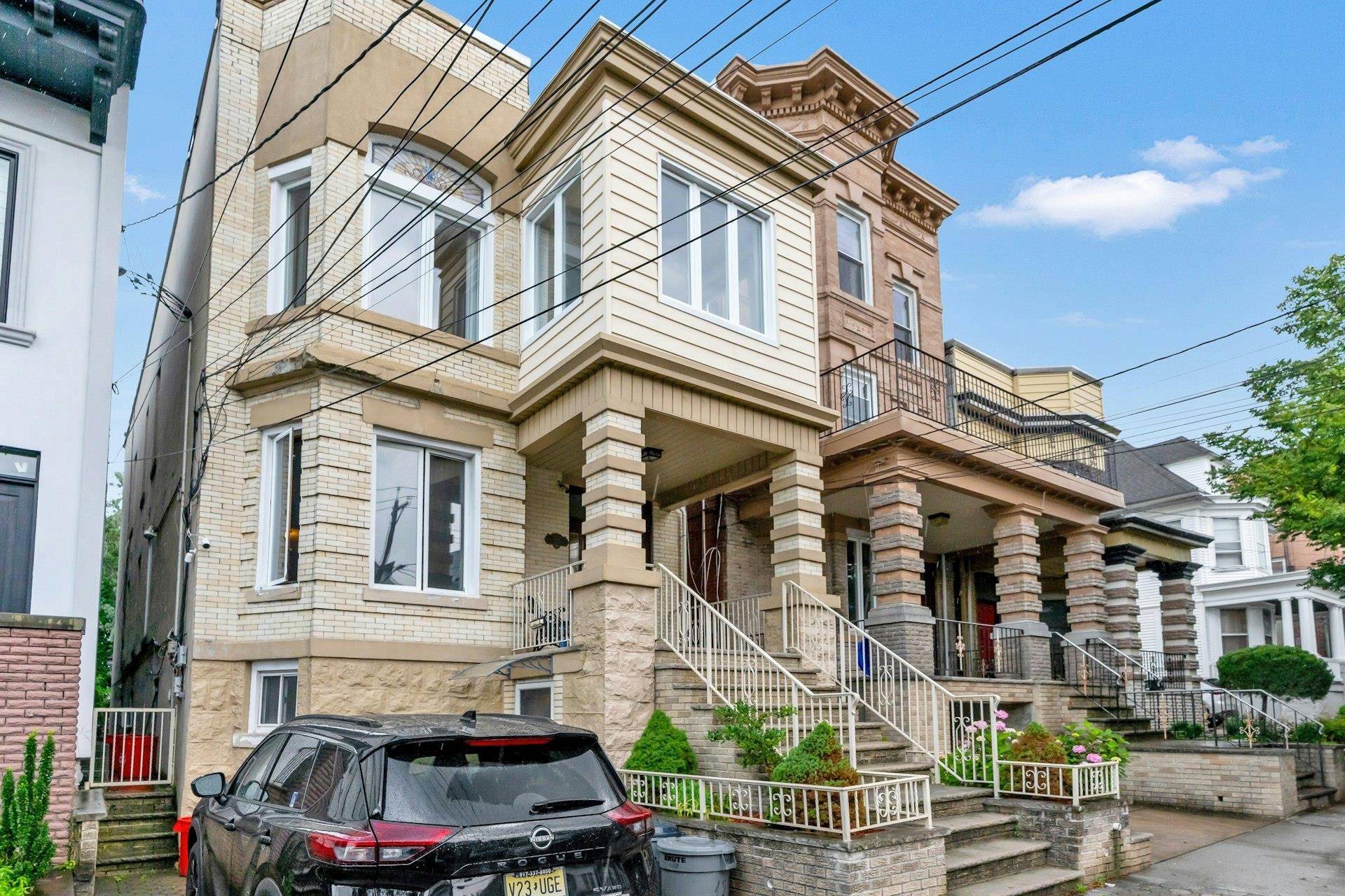 Weehawken, NJ 07086,123 SHIPPEN ST