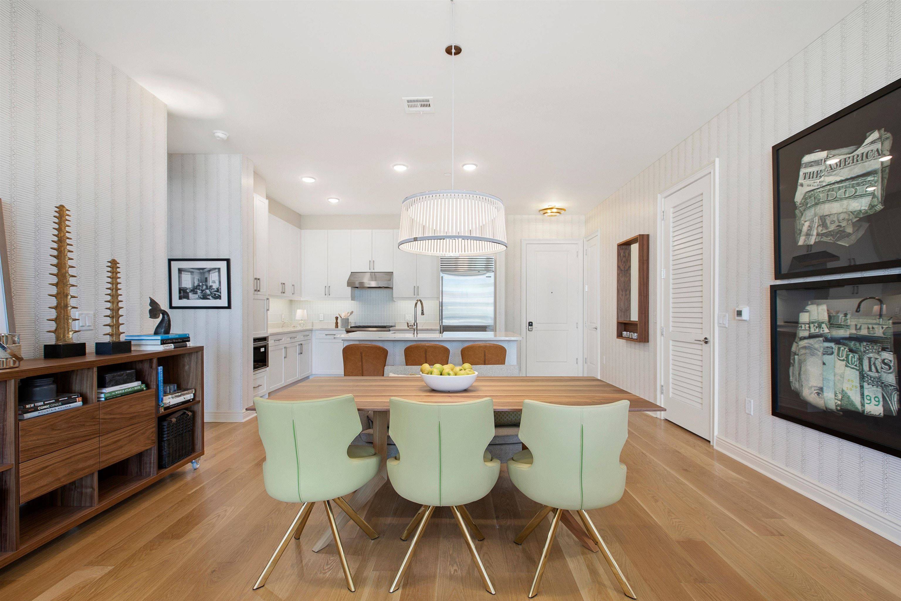 Edgewater, NJ 07020,3 SOMERSET LANE  #617
