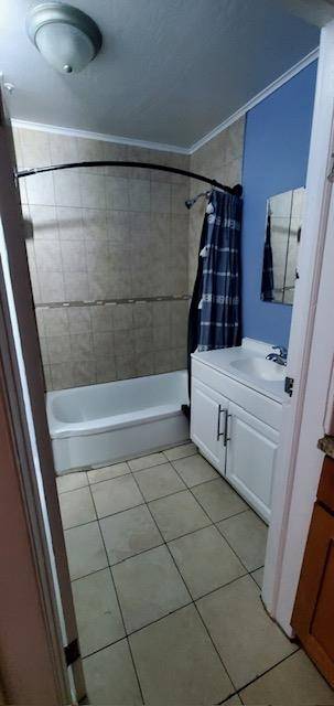Guttenberg, NJ 07093,124 71ST ST