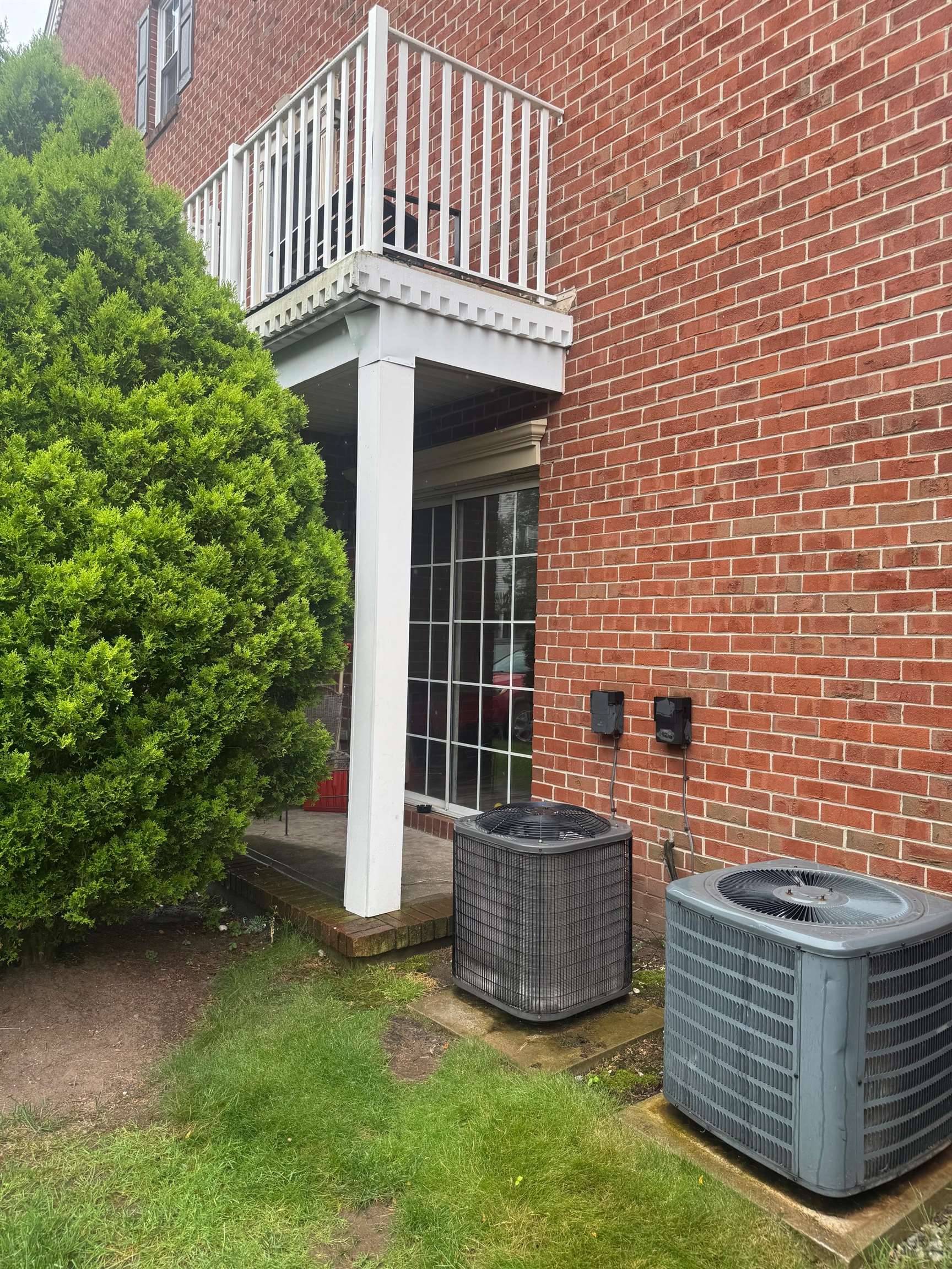 Jc Greenville, NJ 07305,47 DOGWOOD ST