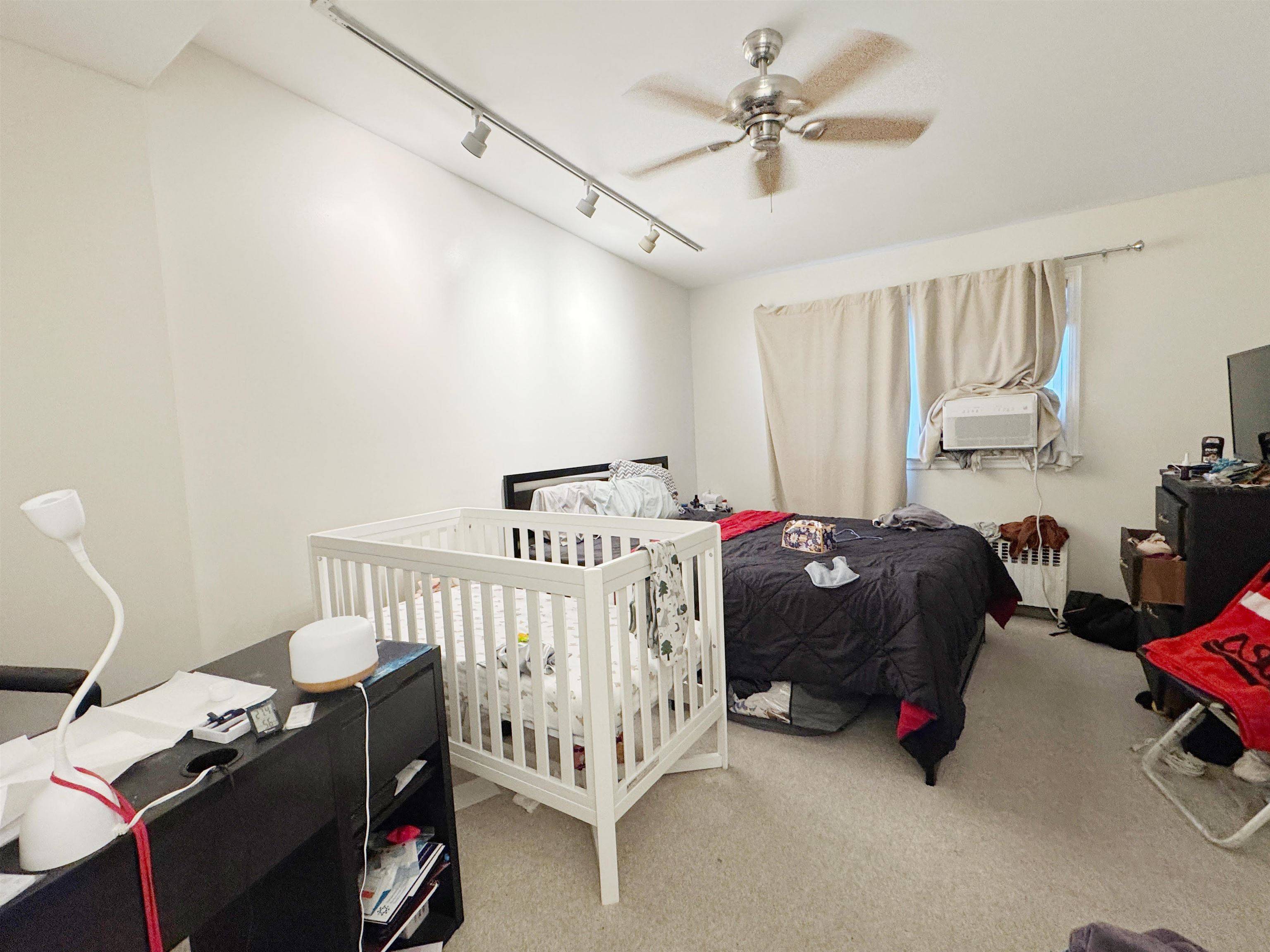 Bayonne, NJ 07002,39 WEST 9TH ST  #2nd floor