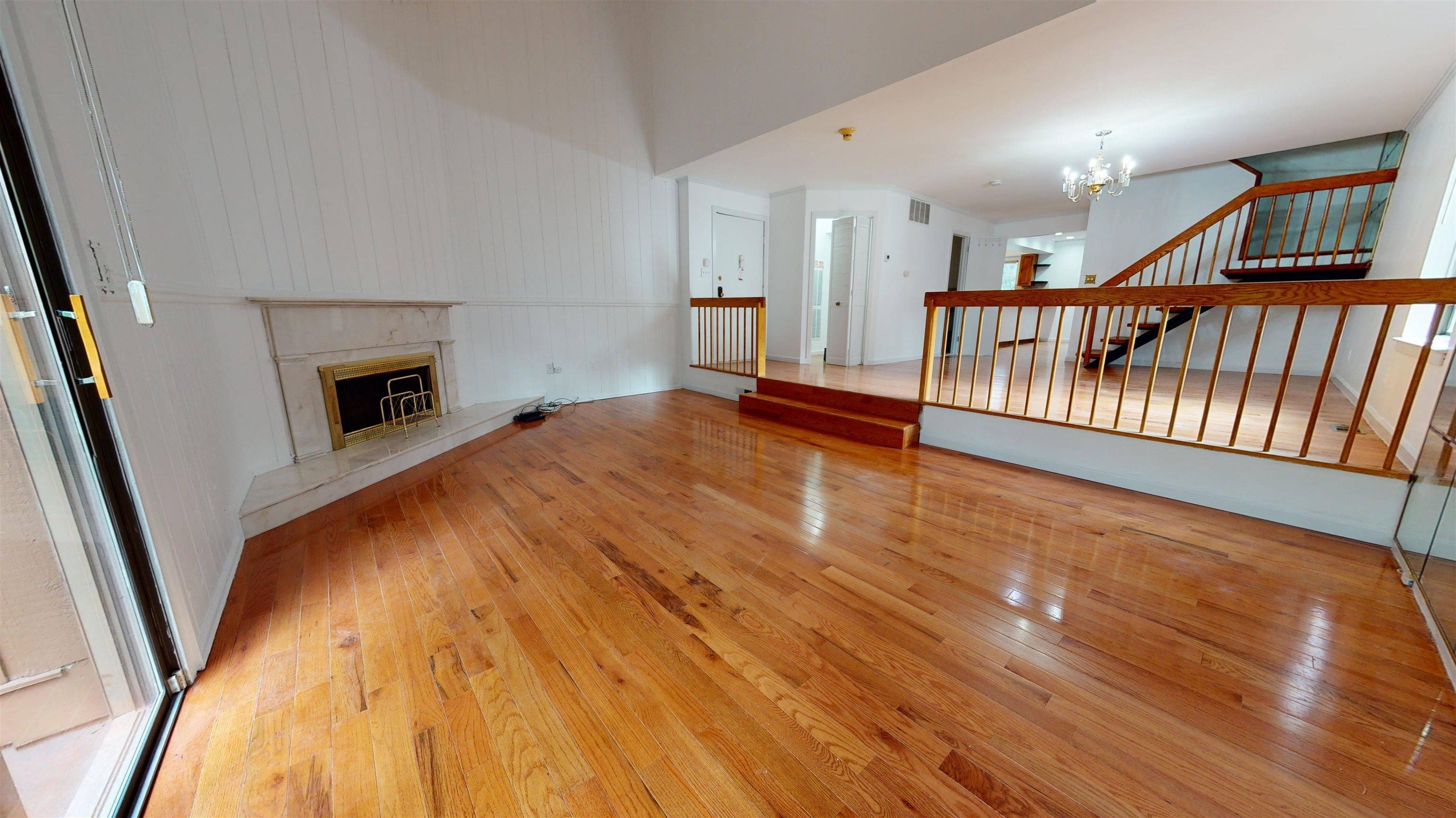 Secaucus, NJ 07094,602 SANDERLING CT  #602