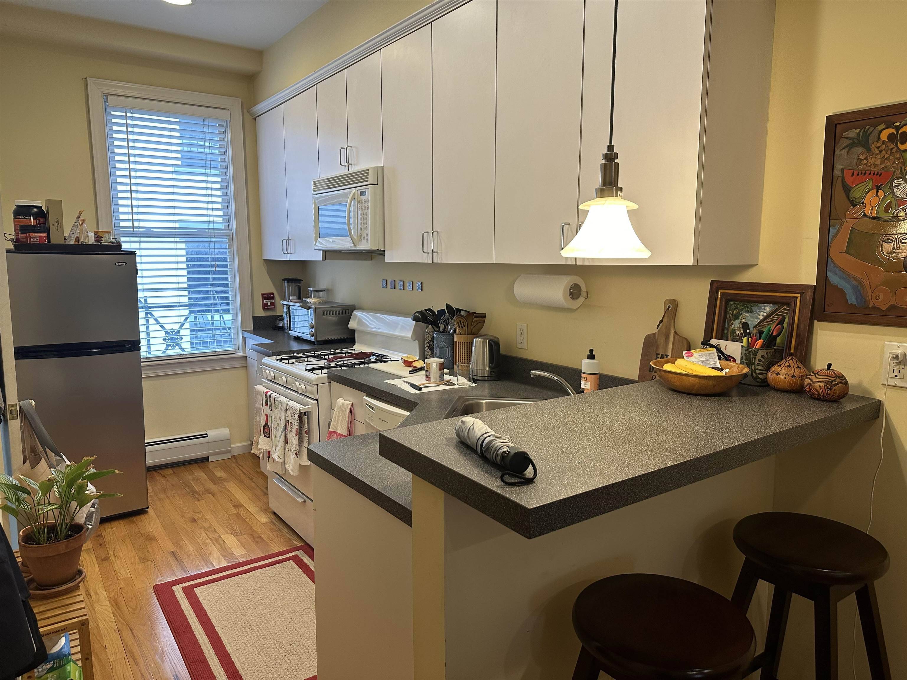 Hoboken, NJ 07030,358 3RD ST  #3R