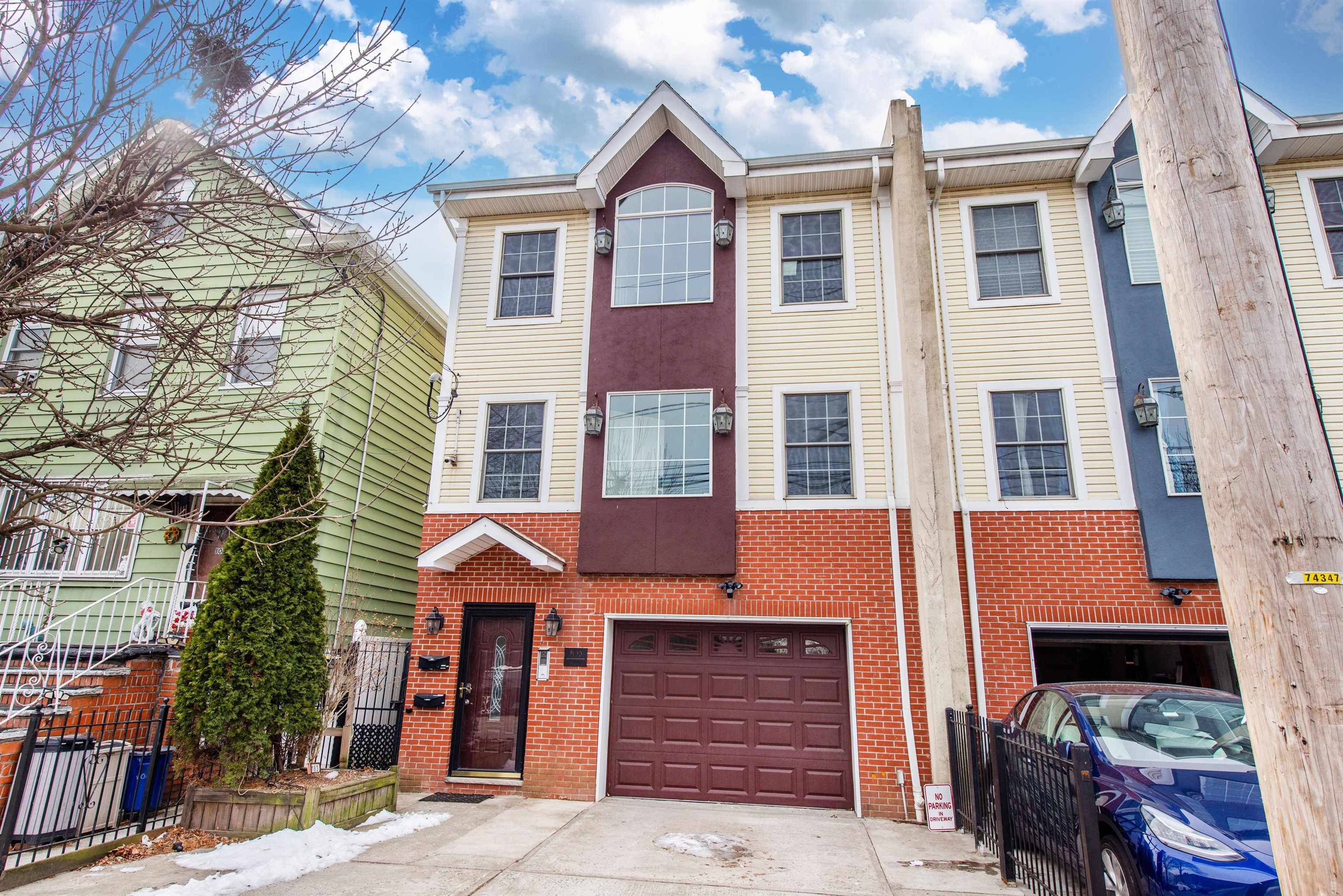 Jc Heights, NJ 07306,103 JEFFERSON AVE  #G