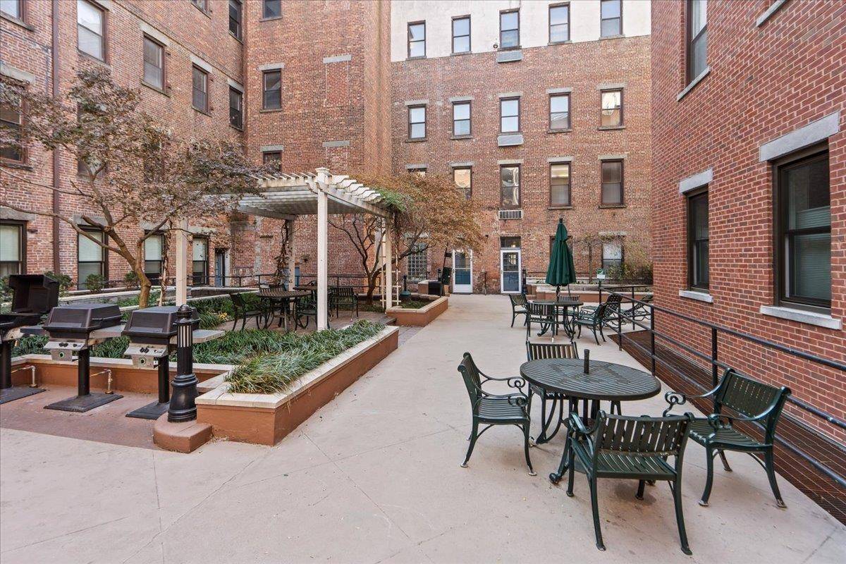 Jc Downtown, NJ 07302,187 WAYNE ST  #311C