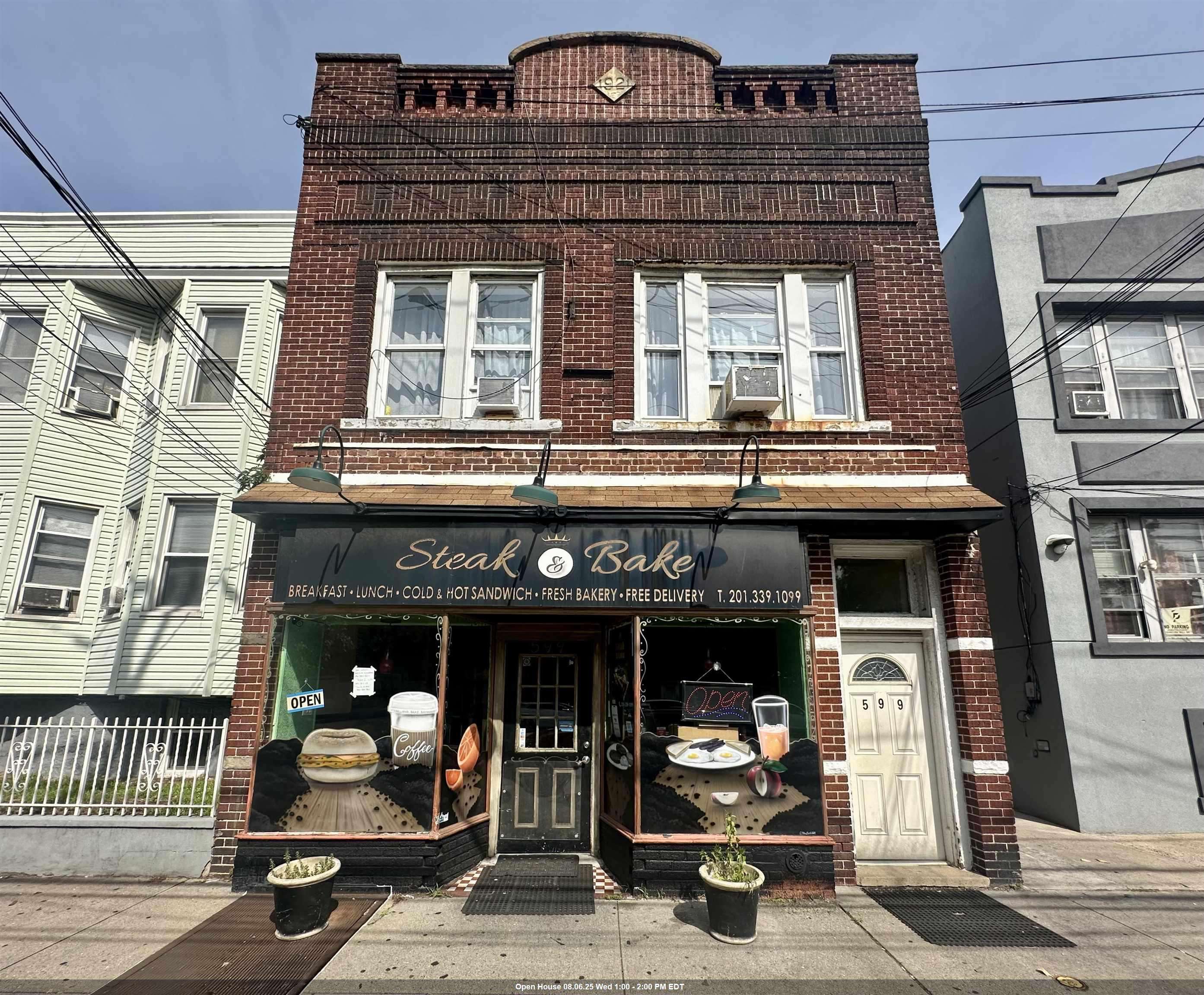 Bayonne, NJ 07002,599 KENNEDY BLVD