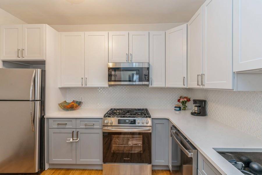 Jc Downtown, NJ 07302,263 10TH ST  #4B