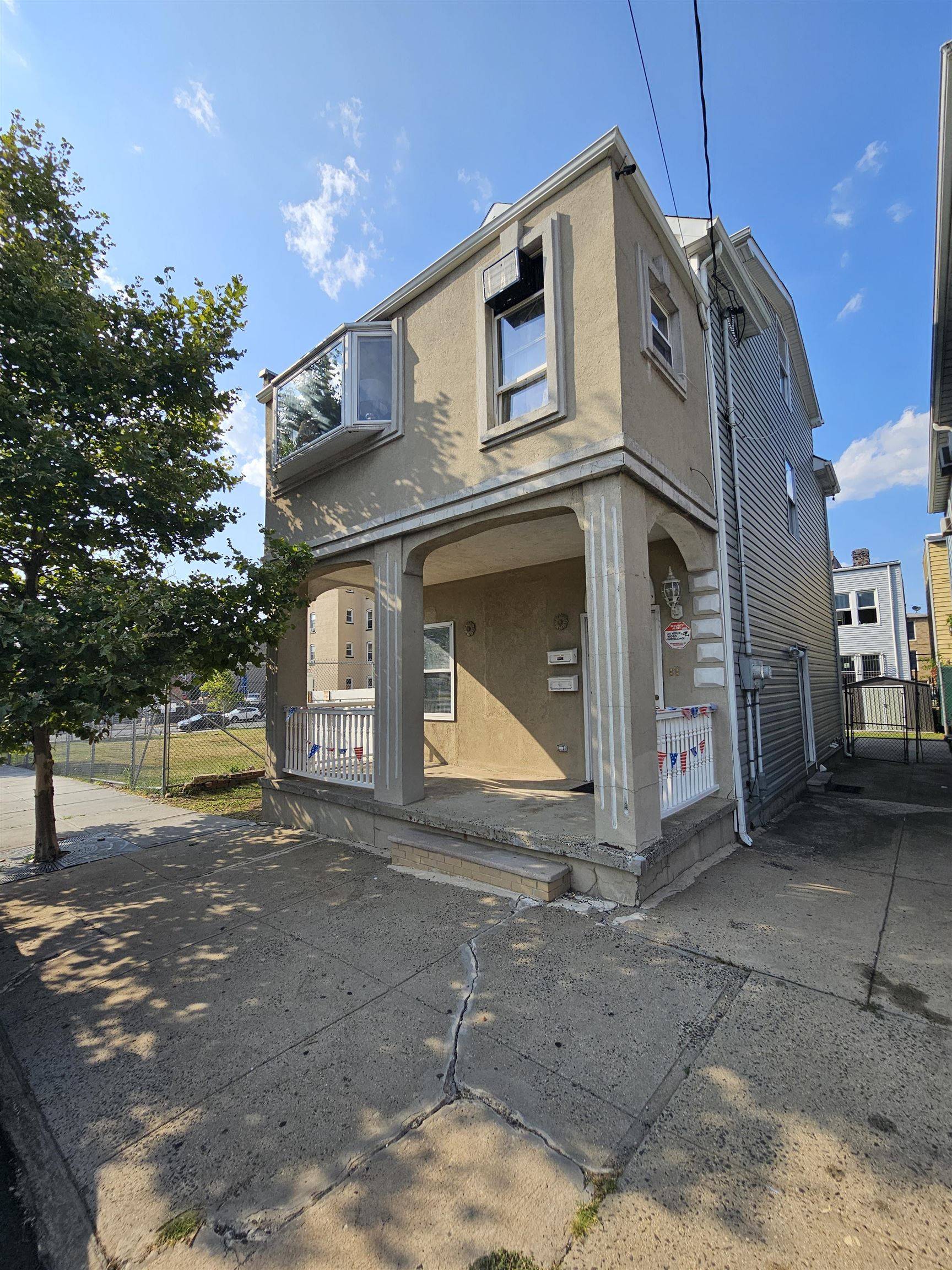 Jc Journal Square, NJ 07306,218 HOPKINS AVE