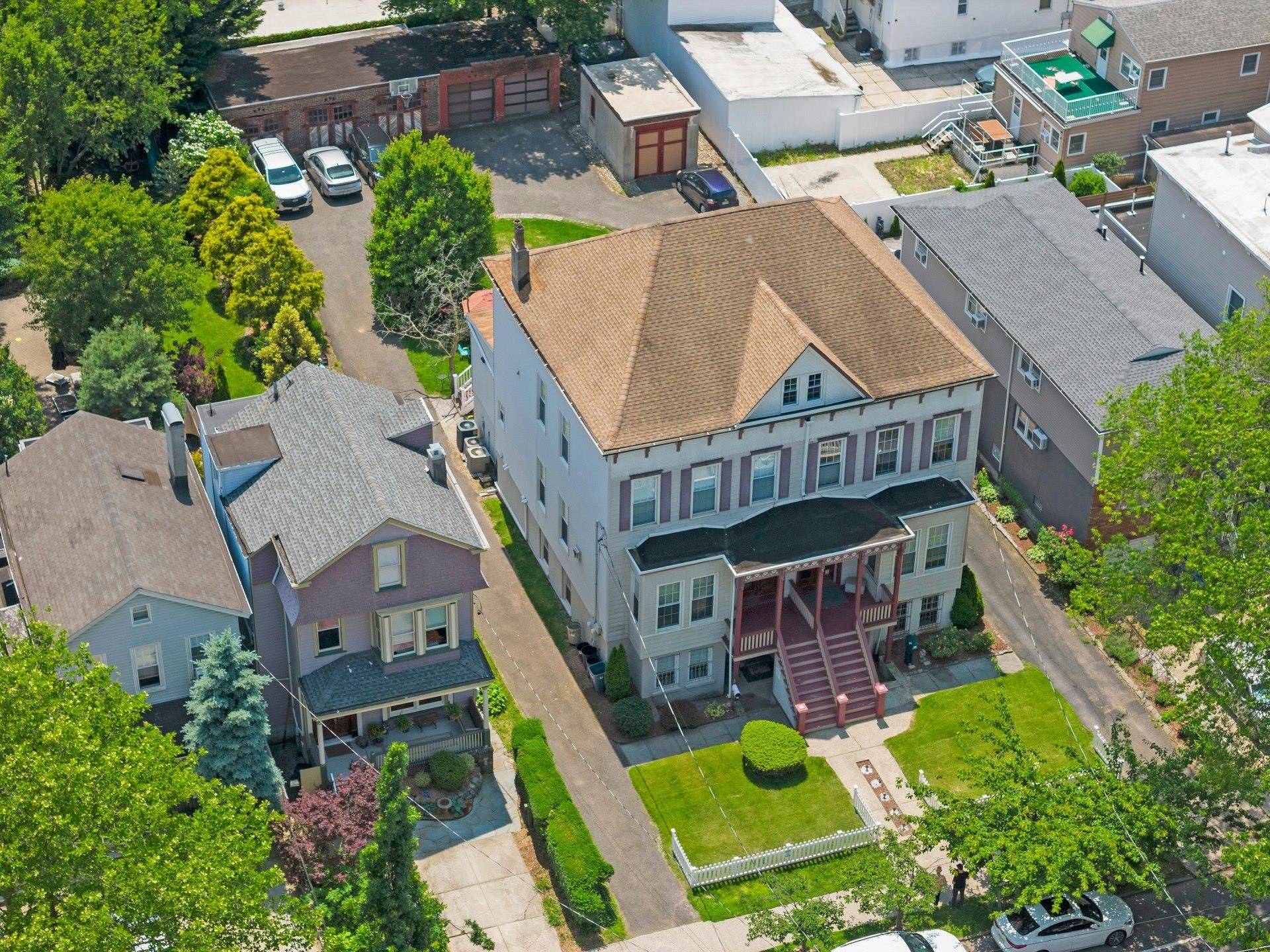 Jc Heights, NJ 07307,91 SHERMAN PL