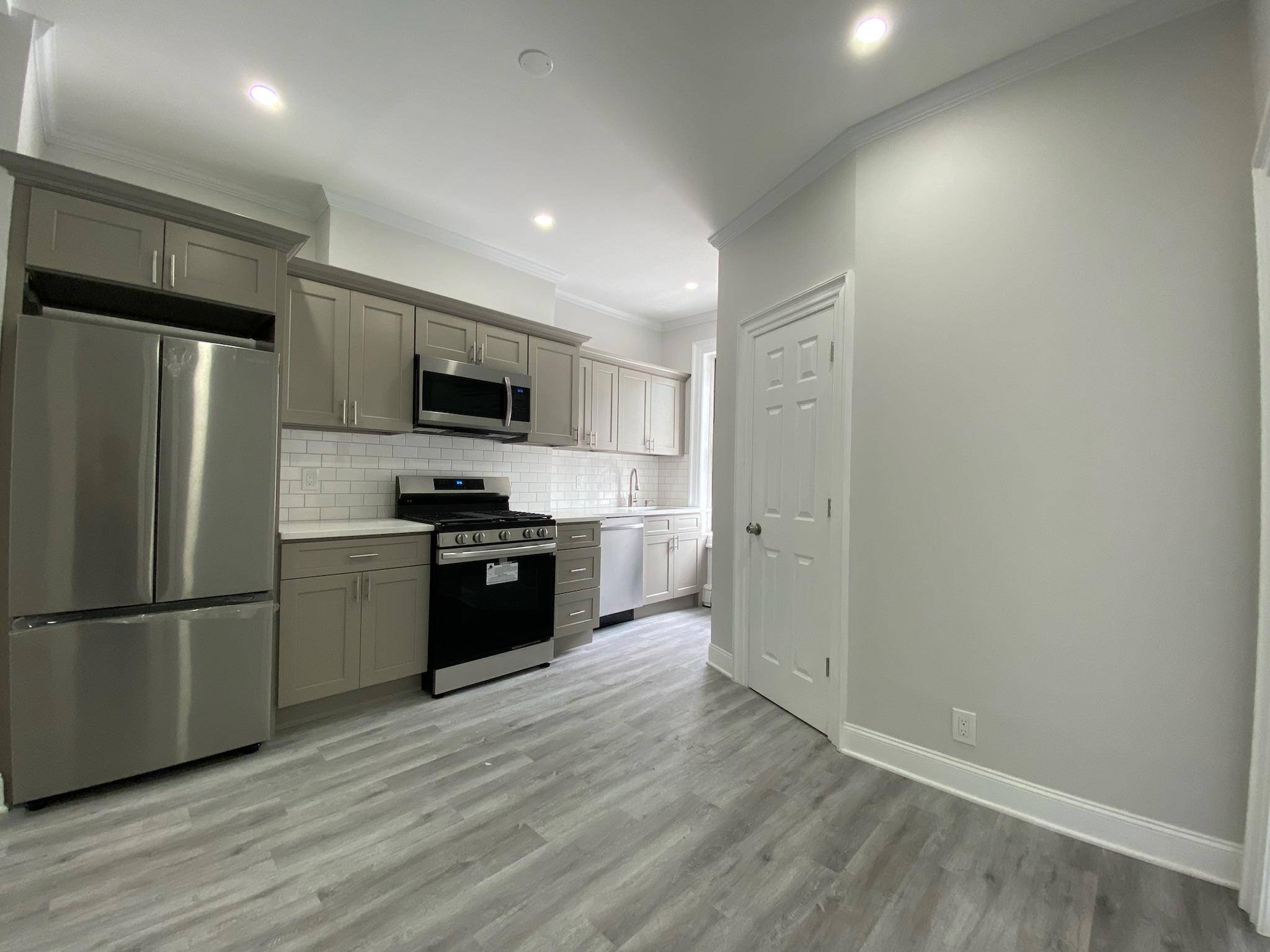 Jc Downtown, NJ 07302,338 2ND ST  #2