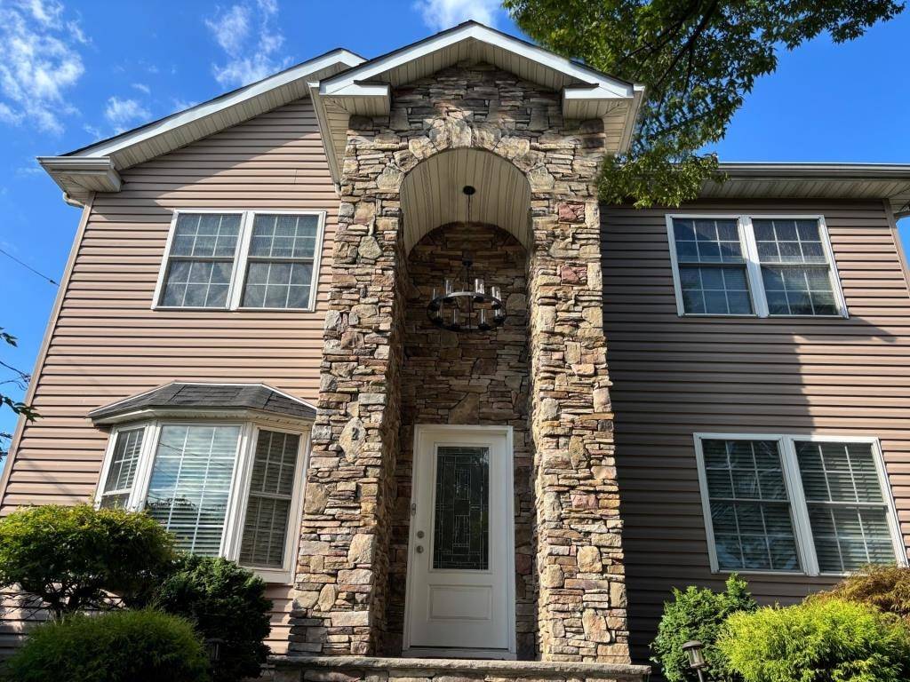North Arlington, NJ 07031,2 ECKHARDT TERRACE