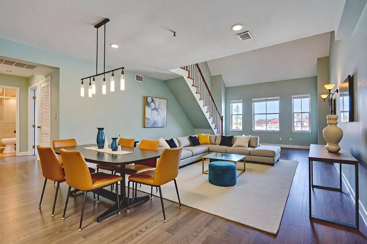 Newark, NJ 07105,54 POLK