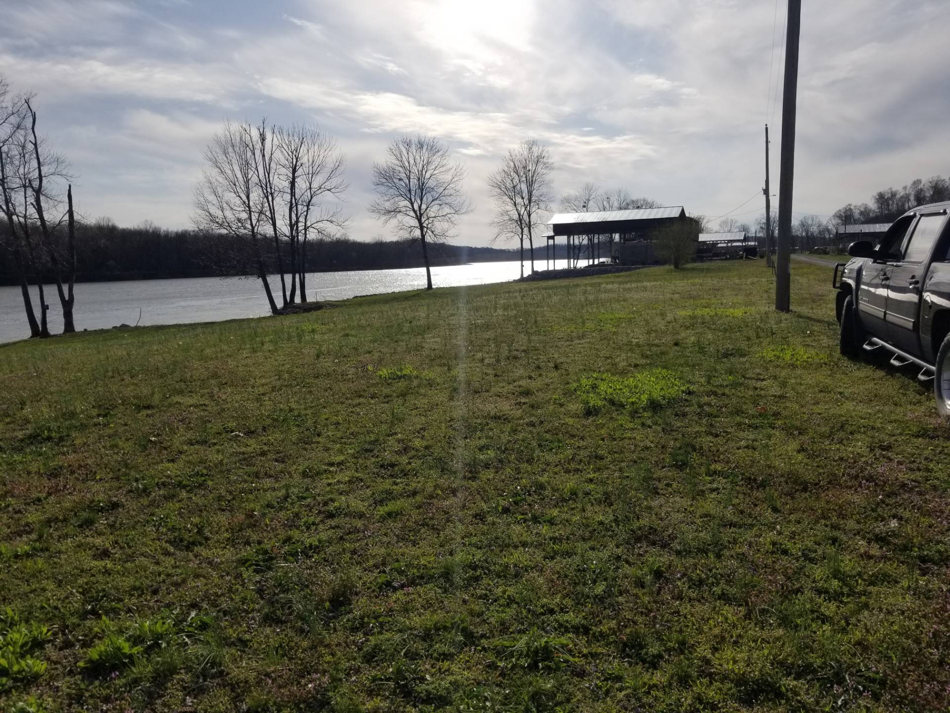 Clifton, TN 38425,0 WC PICKETT RD