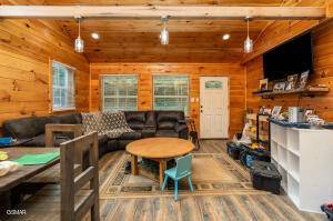 Mooresburg, TN 37811,210 Adams Ln