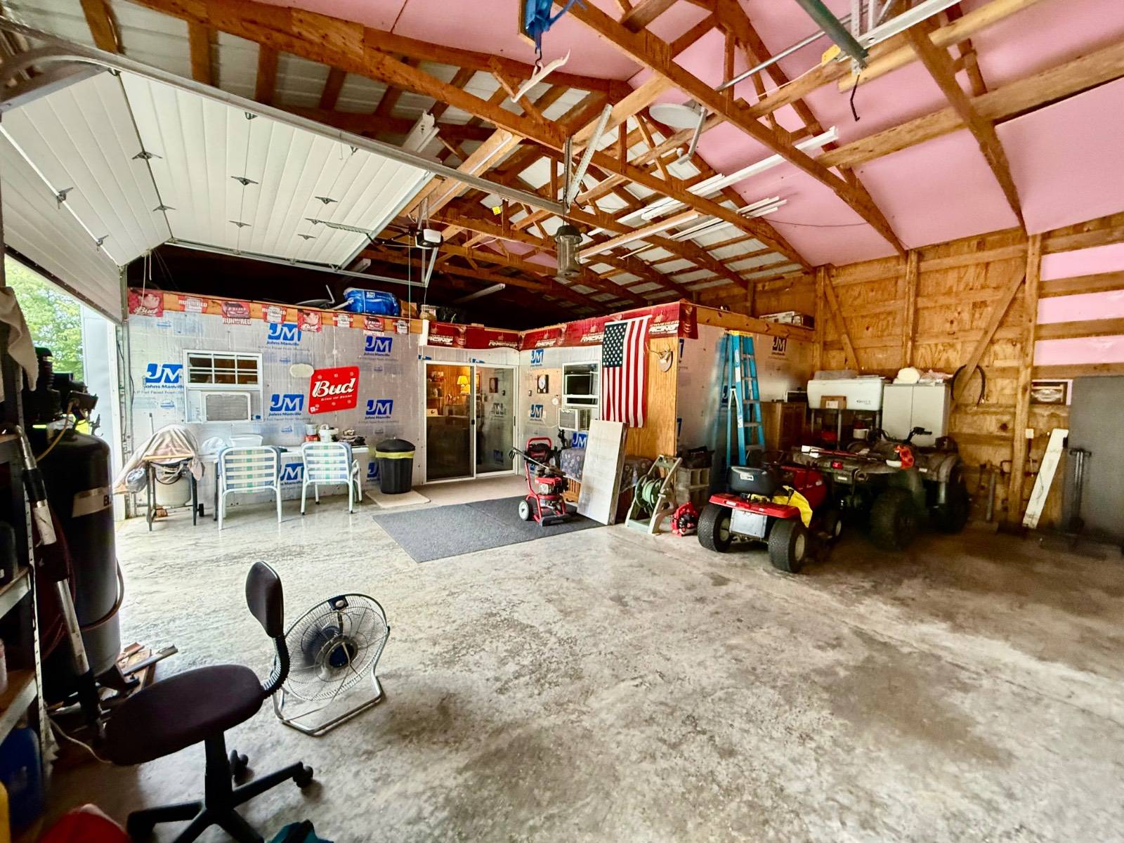 Celina, TN 38551,318 Rock Springs Road