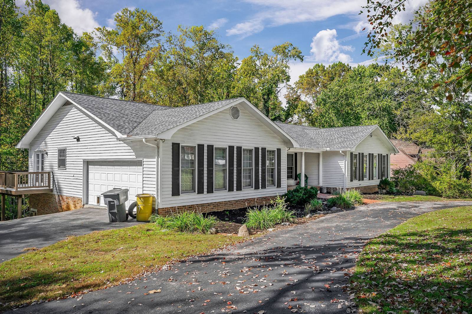 Cookeville, TN 38501,1098 Mt Vernon Rd