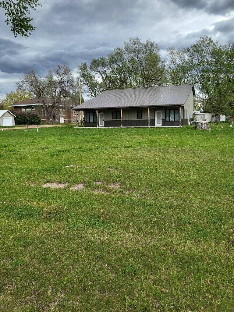 Fulton, SD 57340,109 E 4th St