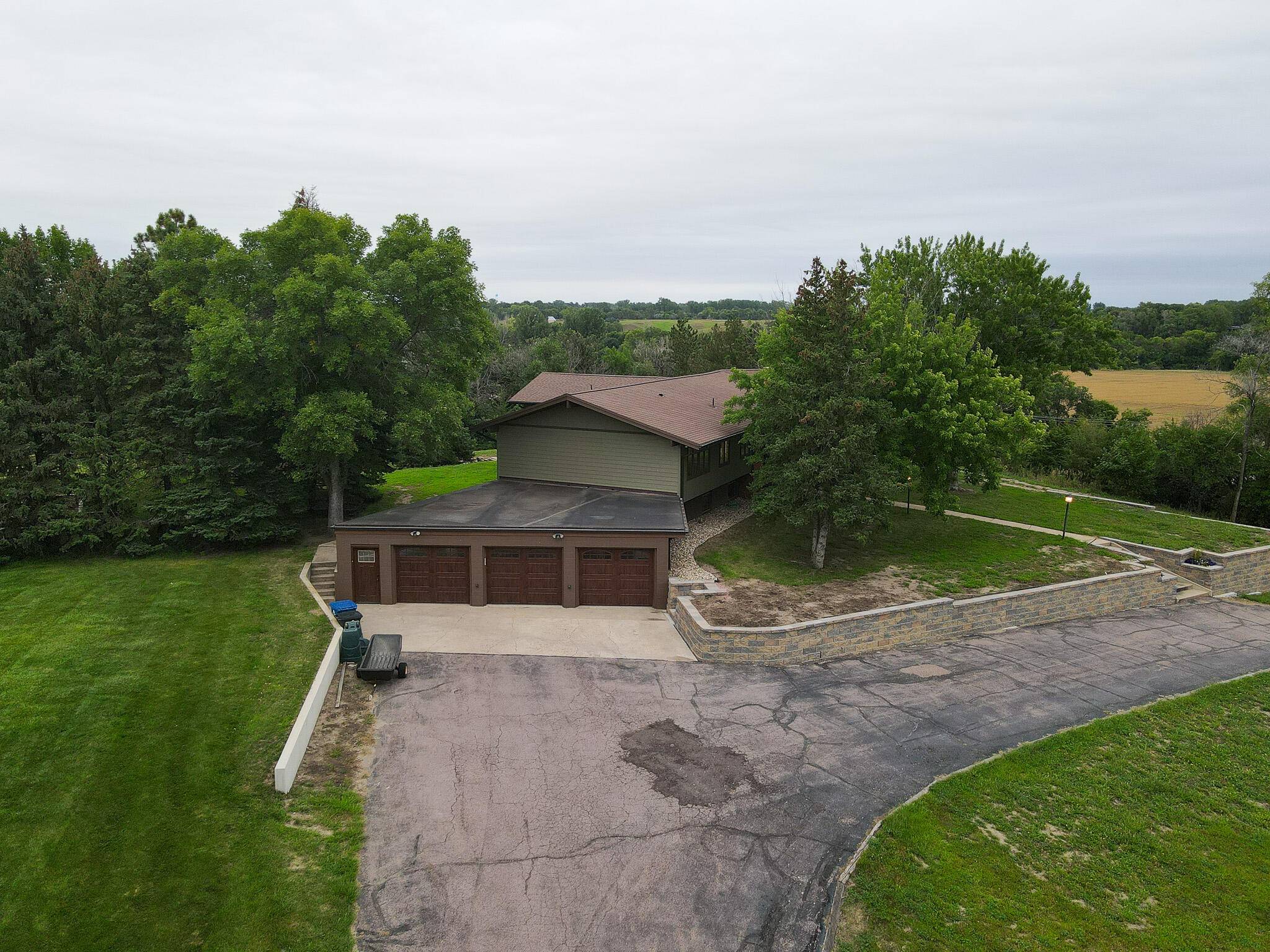 Mitchell, SD 57301,1230 Chalkstone Dr