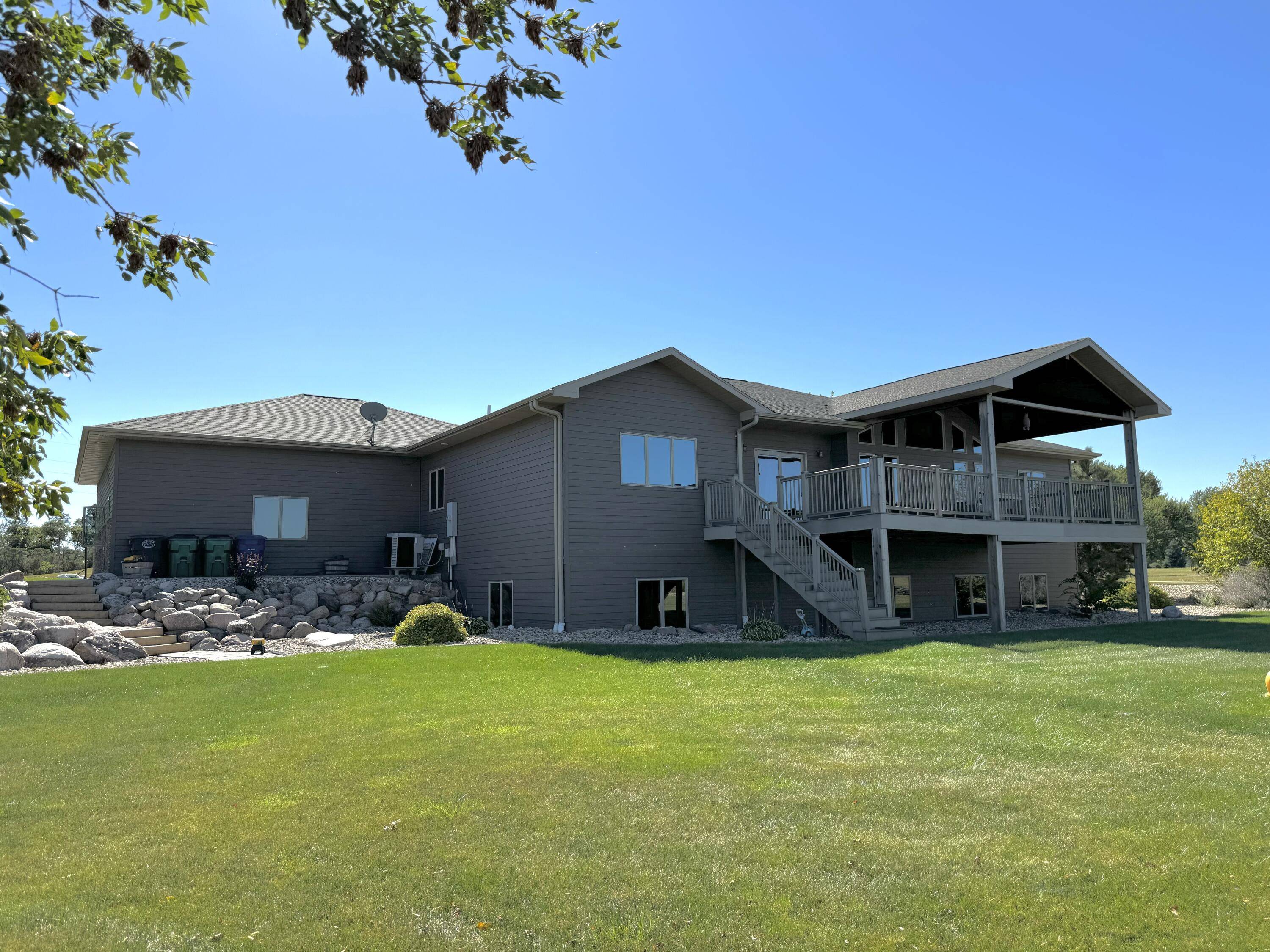 Mitchell, SD 57301,2404 Dean Dr