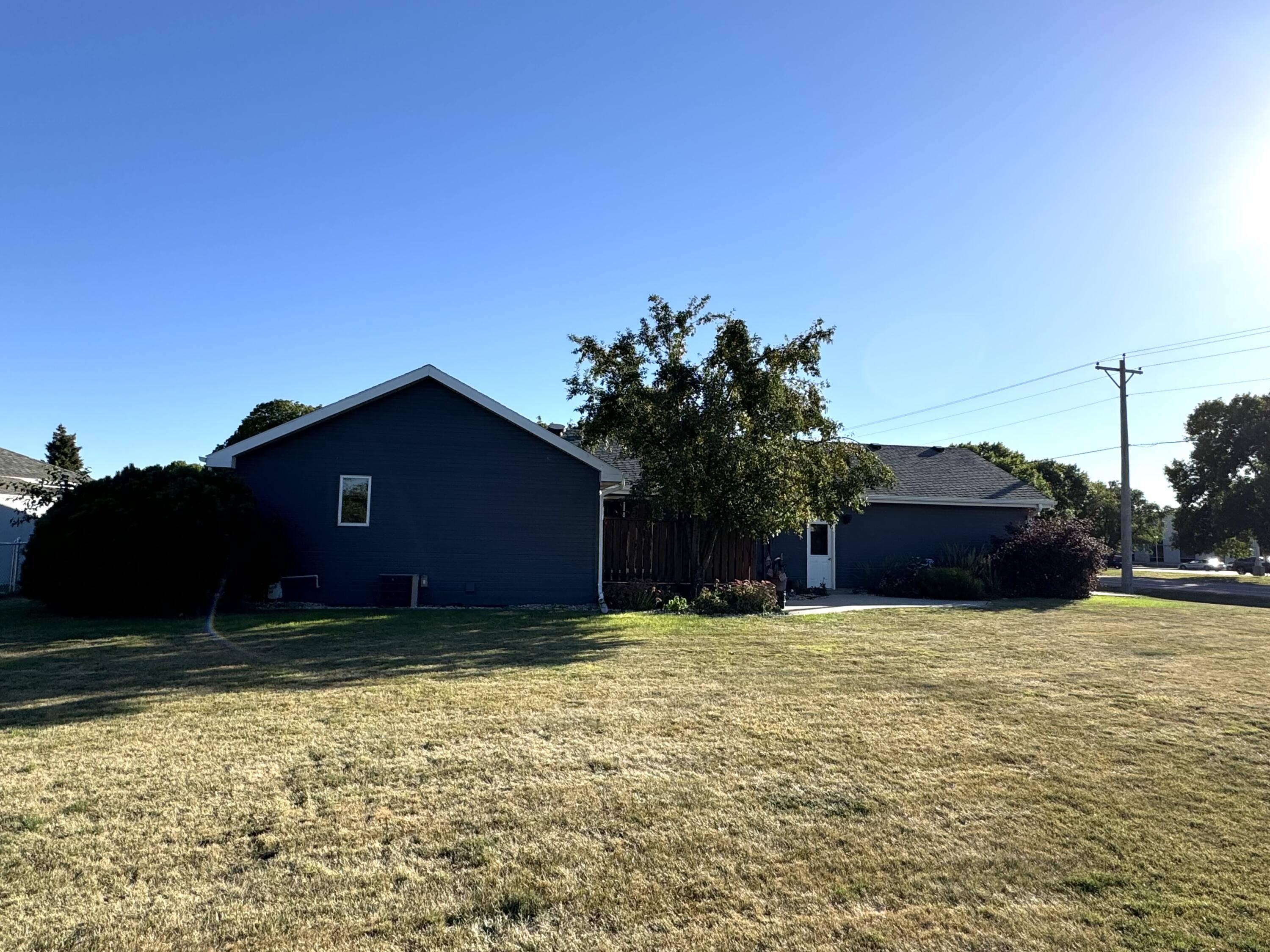 Mitchell, SD 57301,1300 Roland Ln