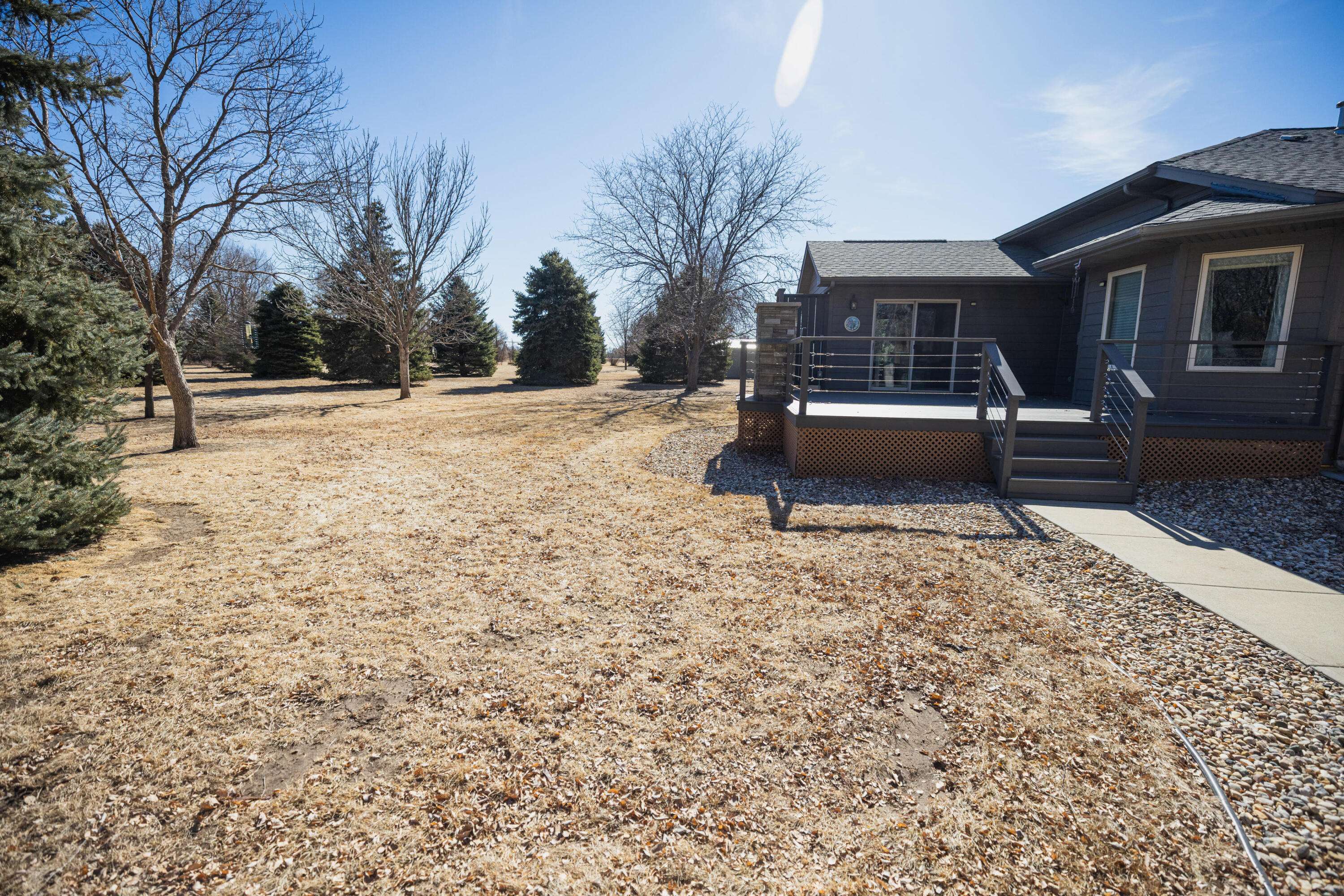 Mitchell, SD 57301,1516 Deerfield