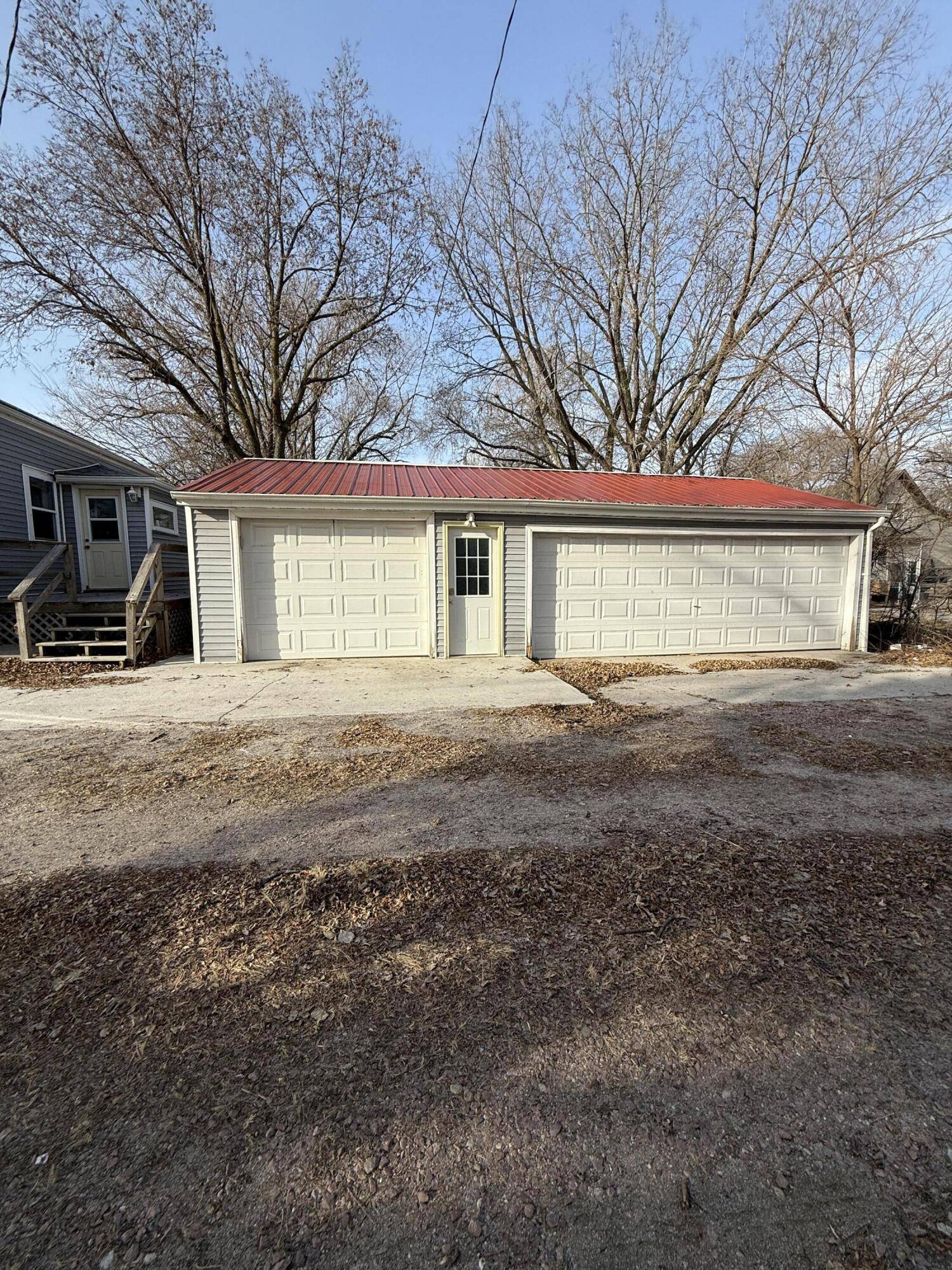 Mitchell, SD 57301,216 Andrews St