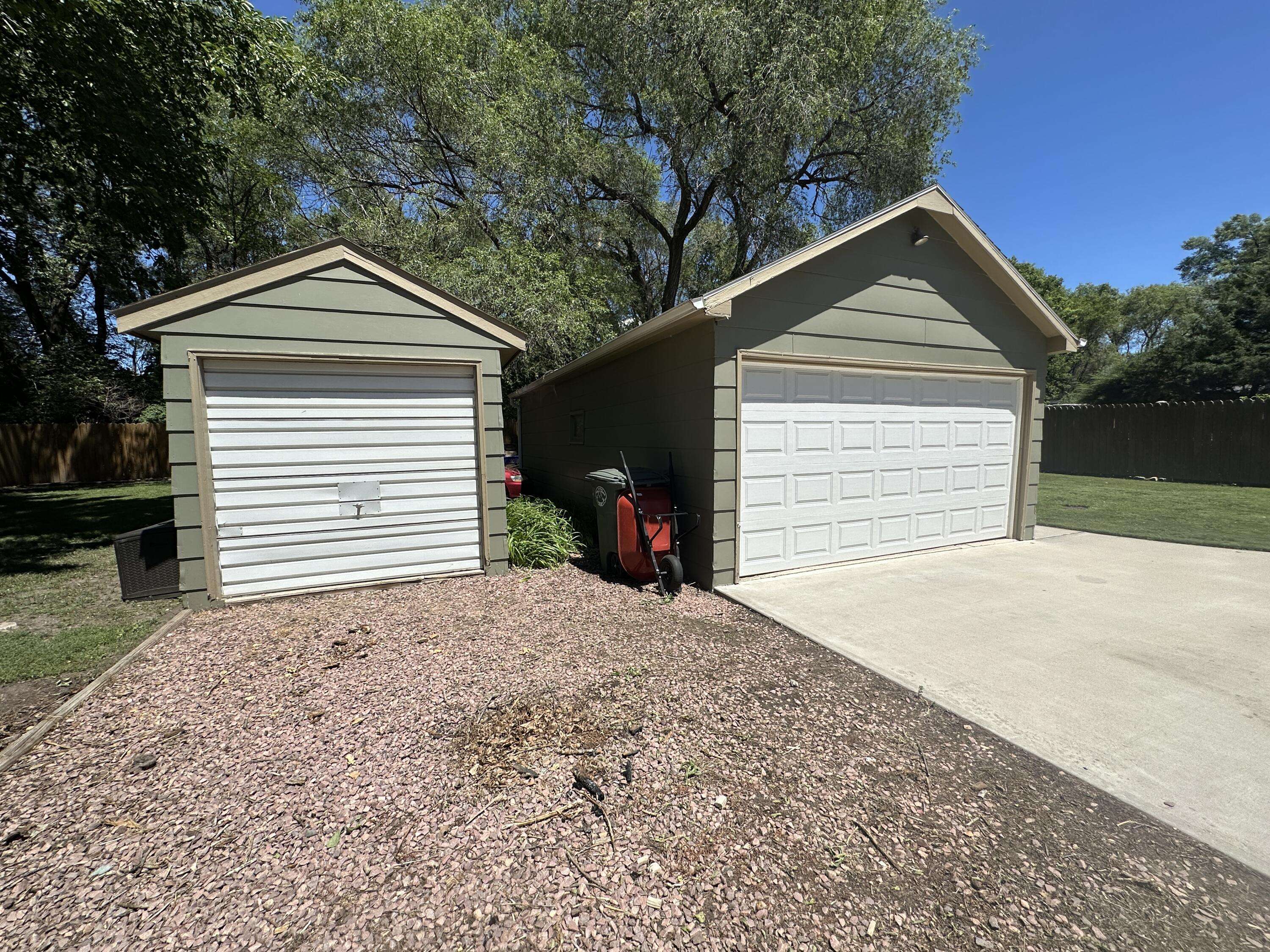 Mitchell, SD 57301,1326 W 4th Ave