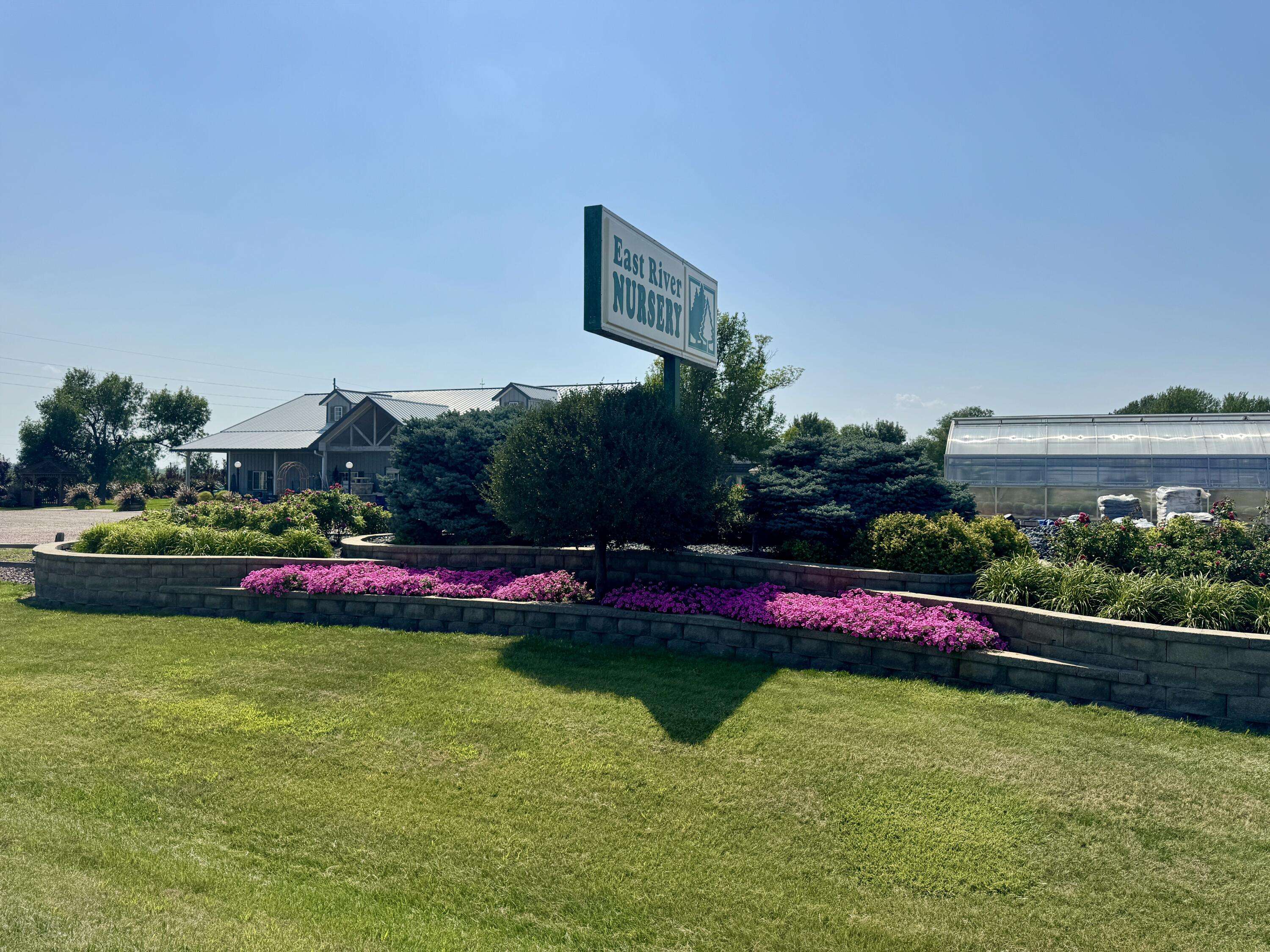 Huron, SD 57350,5659 Dakota